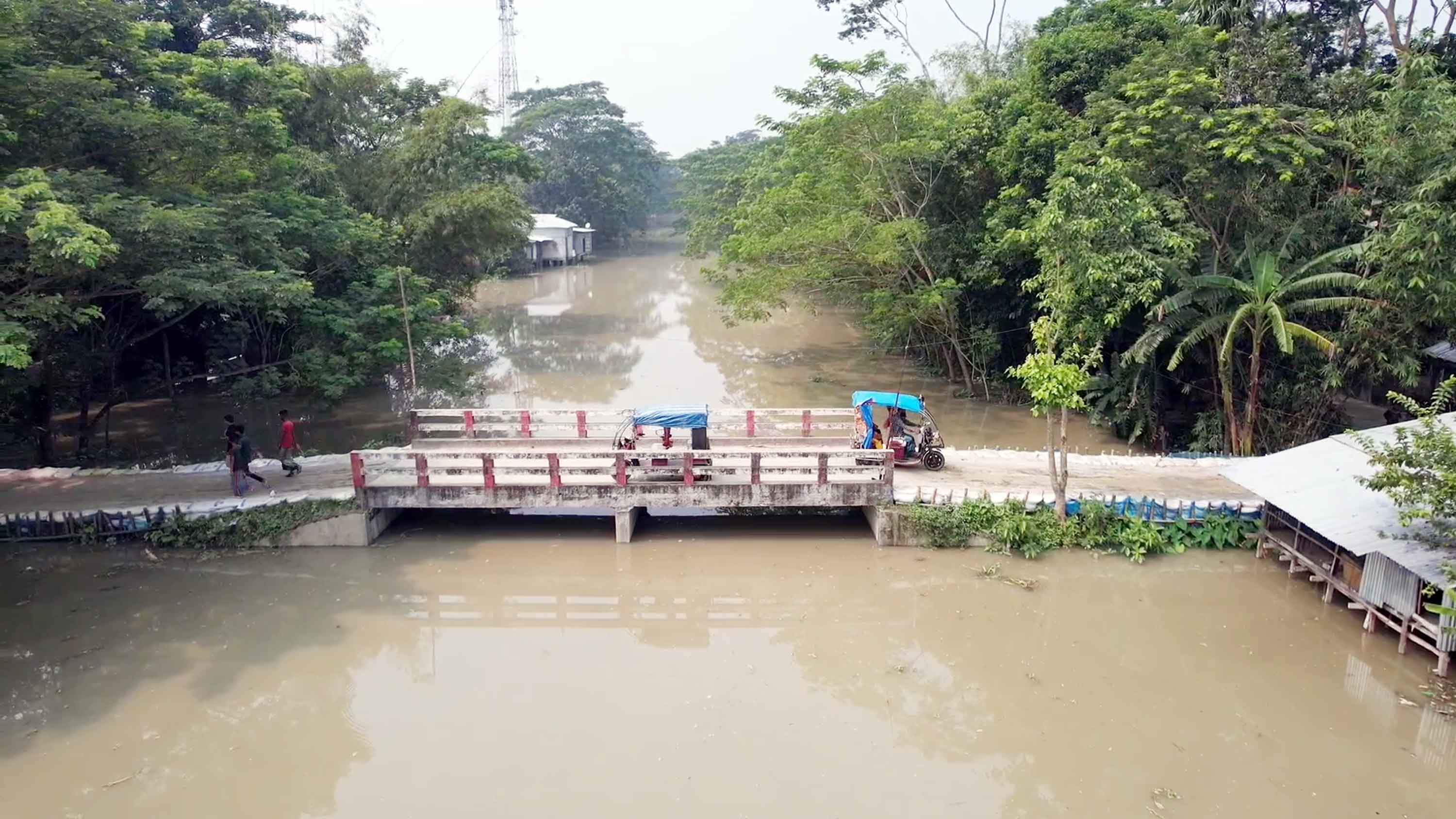 পটুয়াখালীতে ৩০ বছরের পরিত্যক্ত খাল সংস্কার
