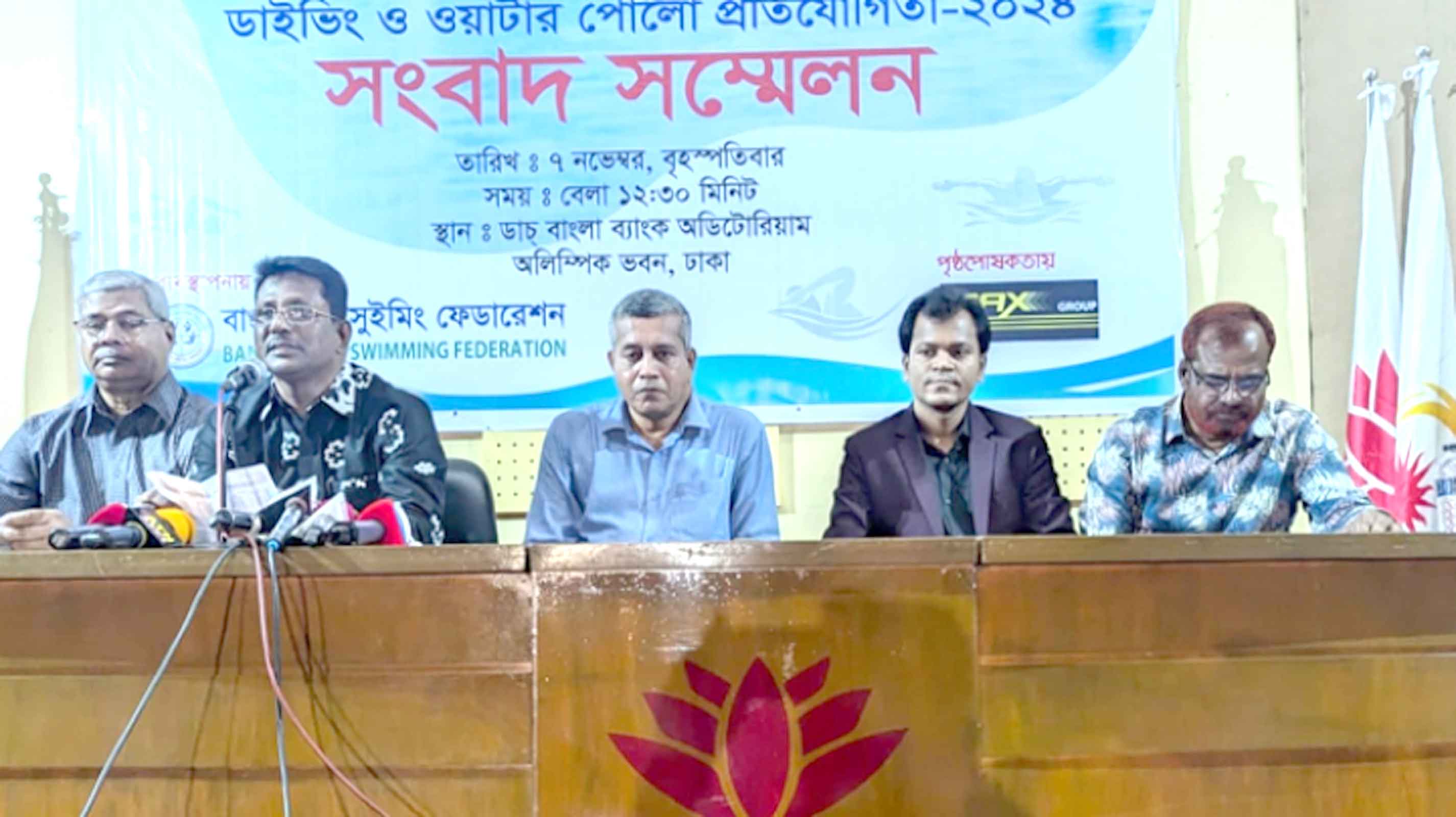 ফের ইলেকট্রোনিক্স স্কোরবোর্ড ছাড়াই জাতীয় সাঁতার