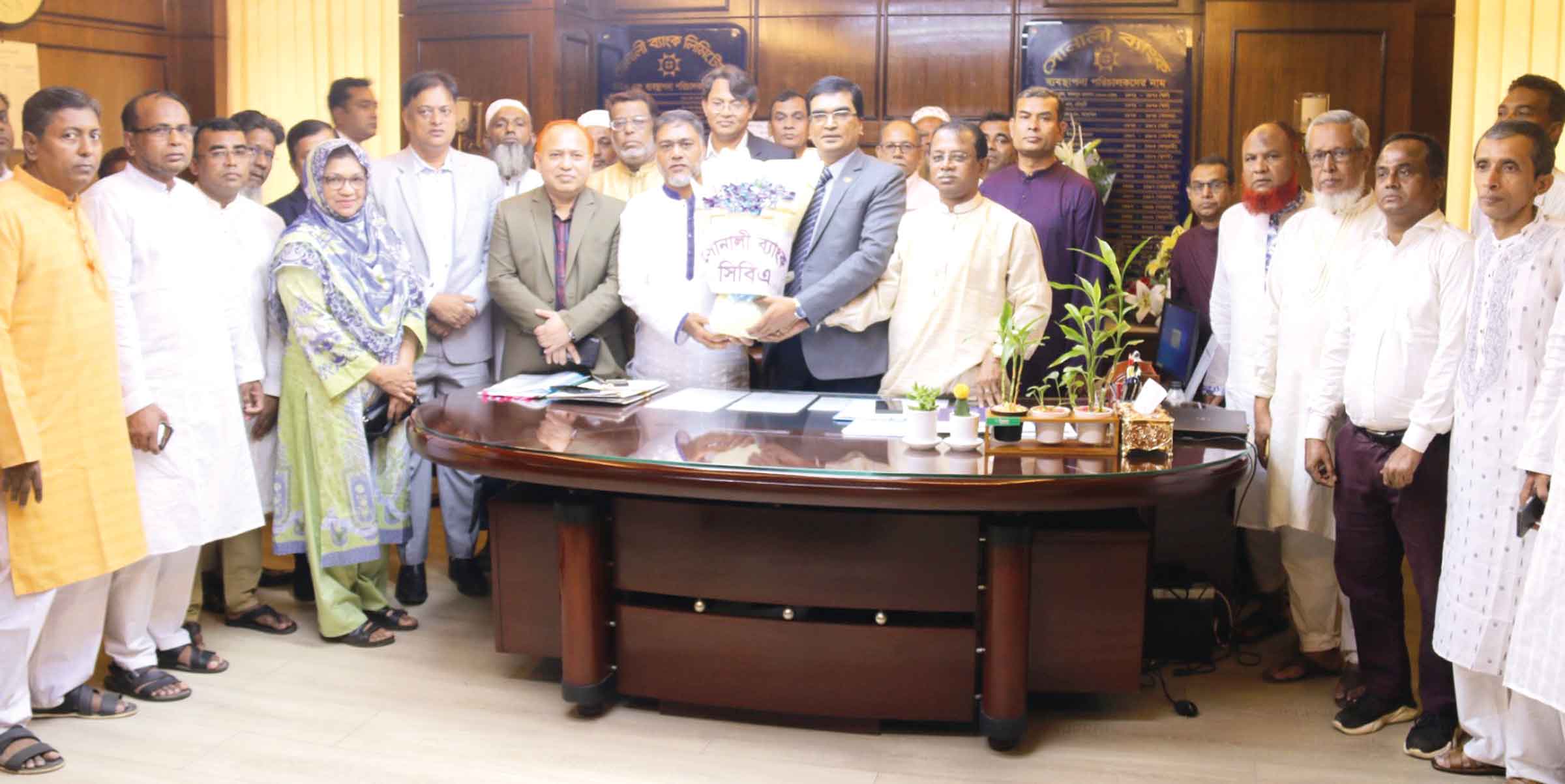 সোনালী ব্যাংকের নতুন এমডিকে সিবিএ'র শুভেচ্ছা