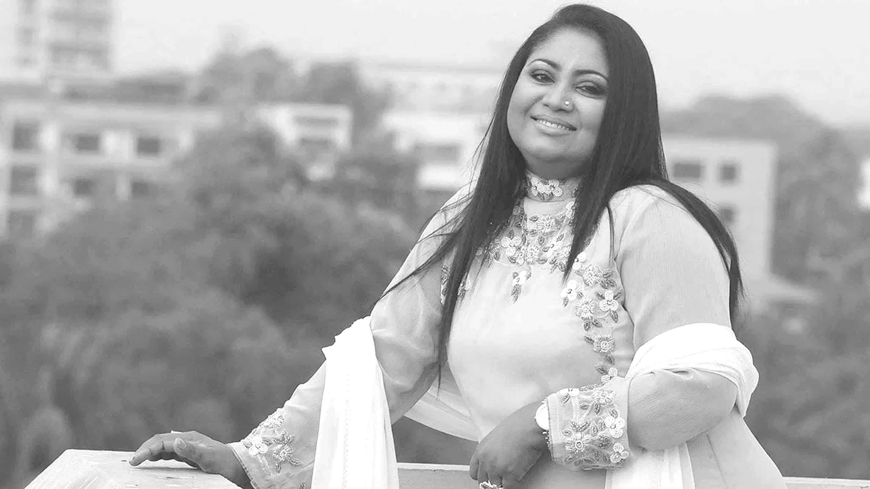 অবশেষে দেশে ফিরছেন বেবী নাজনীন