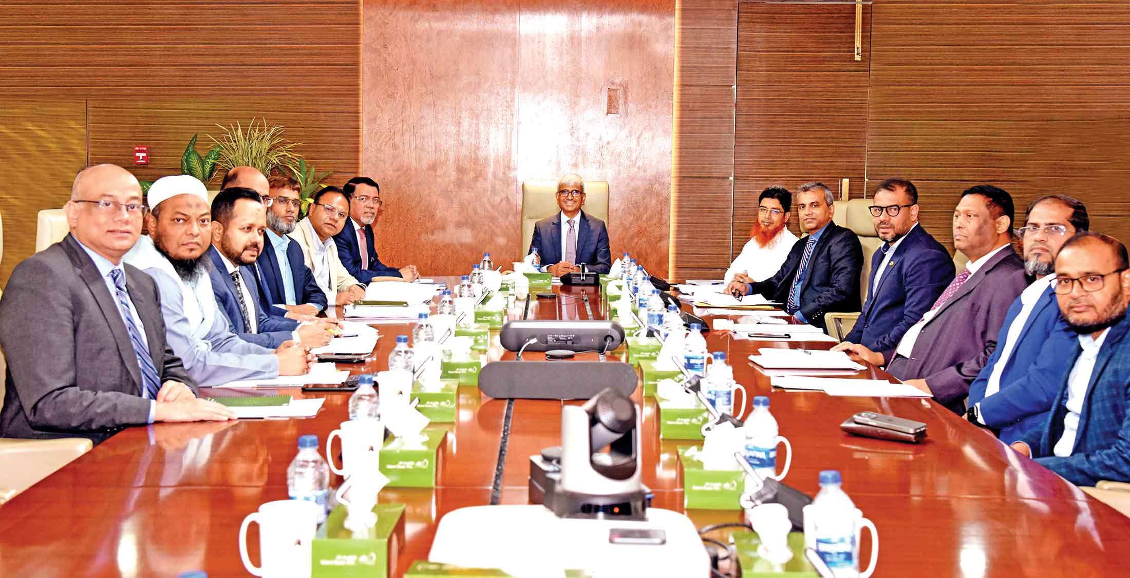 আল-আরাফাহ্‌ ইসলামী ব্যাংকের পর্ষদীয় সভা অনুষ্ঠিত