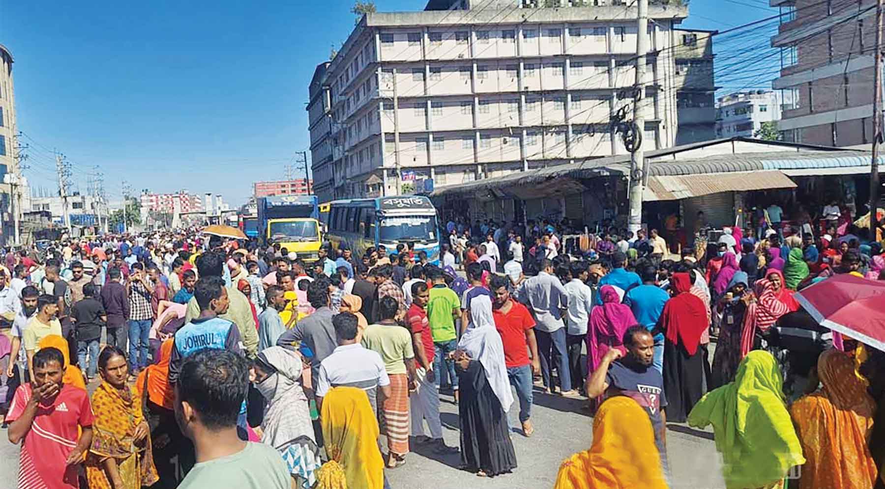 ঢাকা-ময়মনসিংহ মহাসড়ক অবরোধ, যানজট-ভোগান্তি