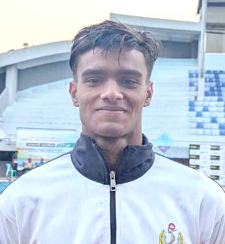 দ্বিতীয় দিনে সাঁতারে আরও তিনটি রেকর্ড