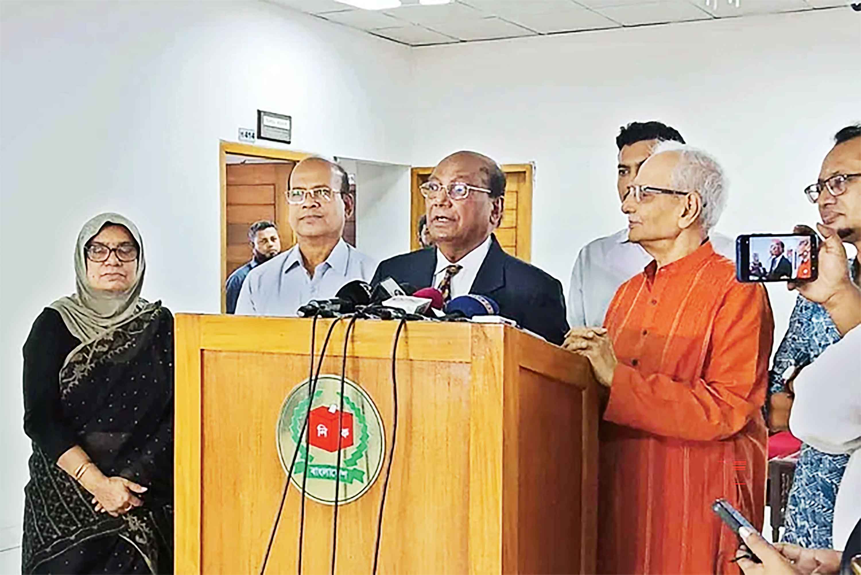 নির্বাচন পদ্ধতি পরিবর্তনের প্রয়োজন নেই : আবু হেনা