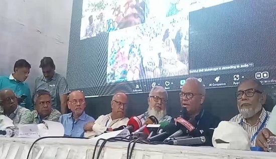 বঙ্গভবন থেকে শেখ মুজিবুরের ছবি নামিয়ে ফেলা ঠিক হয়নি : রিজভী