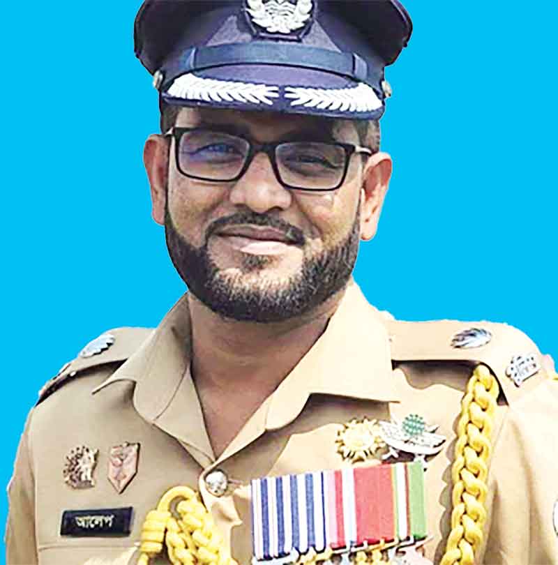 সেই পুলিশ কর্মকর্তা আলেপ দুই দিনের রিমান্ডে
