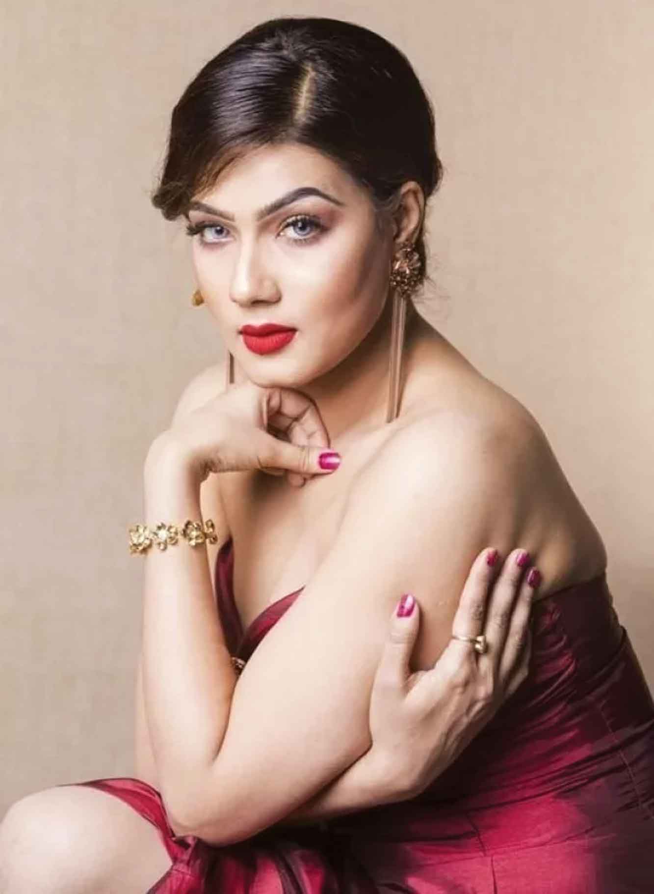 ঝগড়া করারও কেউ নেই :মাহি