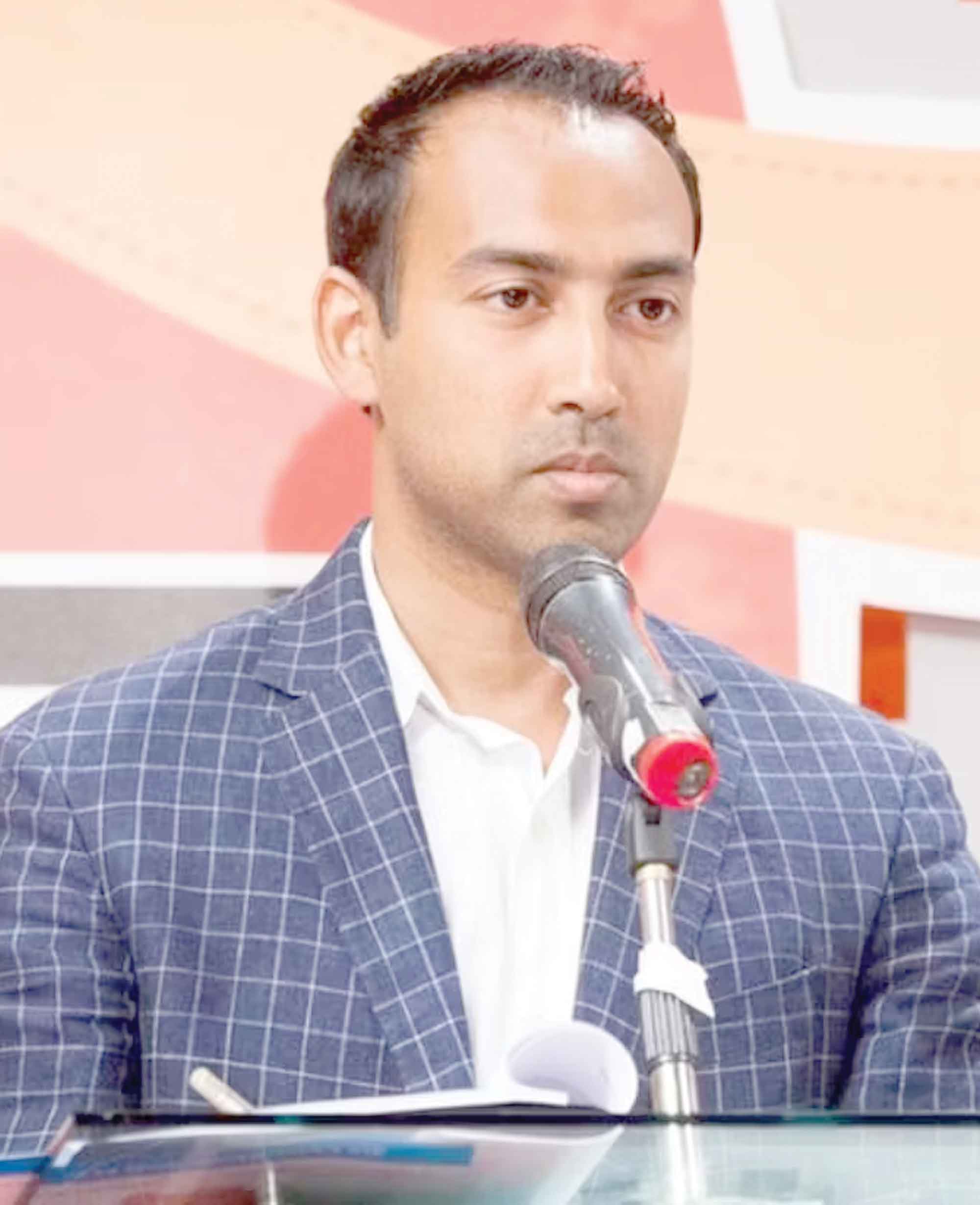 জাকারিয়া পিন্টুর স্মৃতি কি সংরক্ষণ করবে বাফুফে?