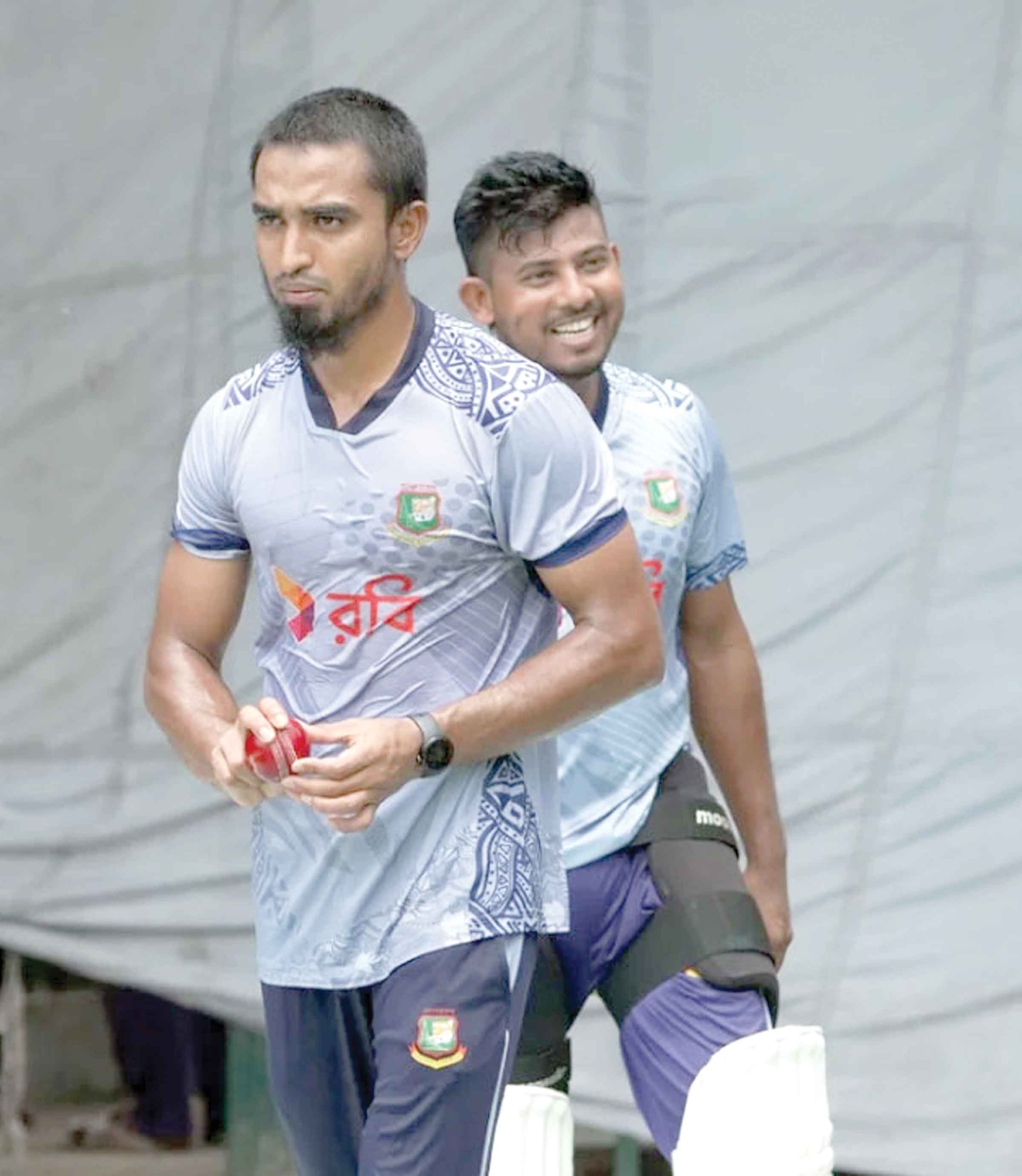 ফিটনেস পরীক্ষায় উত্তীর্ণ হয়ে মাঠে ফেরার জন্য প্রস্তুত তানজিম