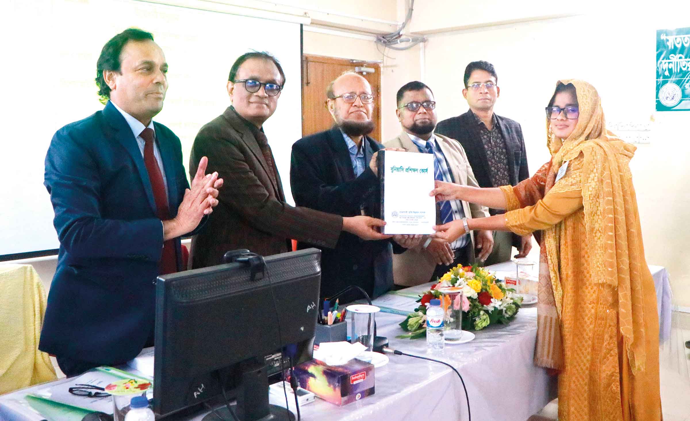 রাকাবের নব নিয়োগপ্রাপ্ত কর্মকর্তাদের বুনিয়াদি প্রশিক্ষণ