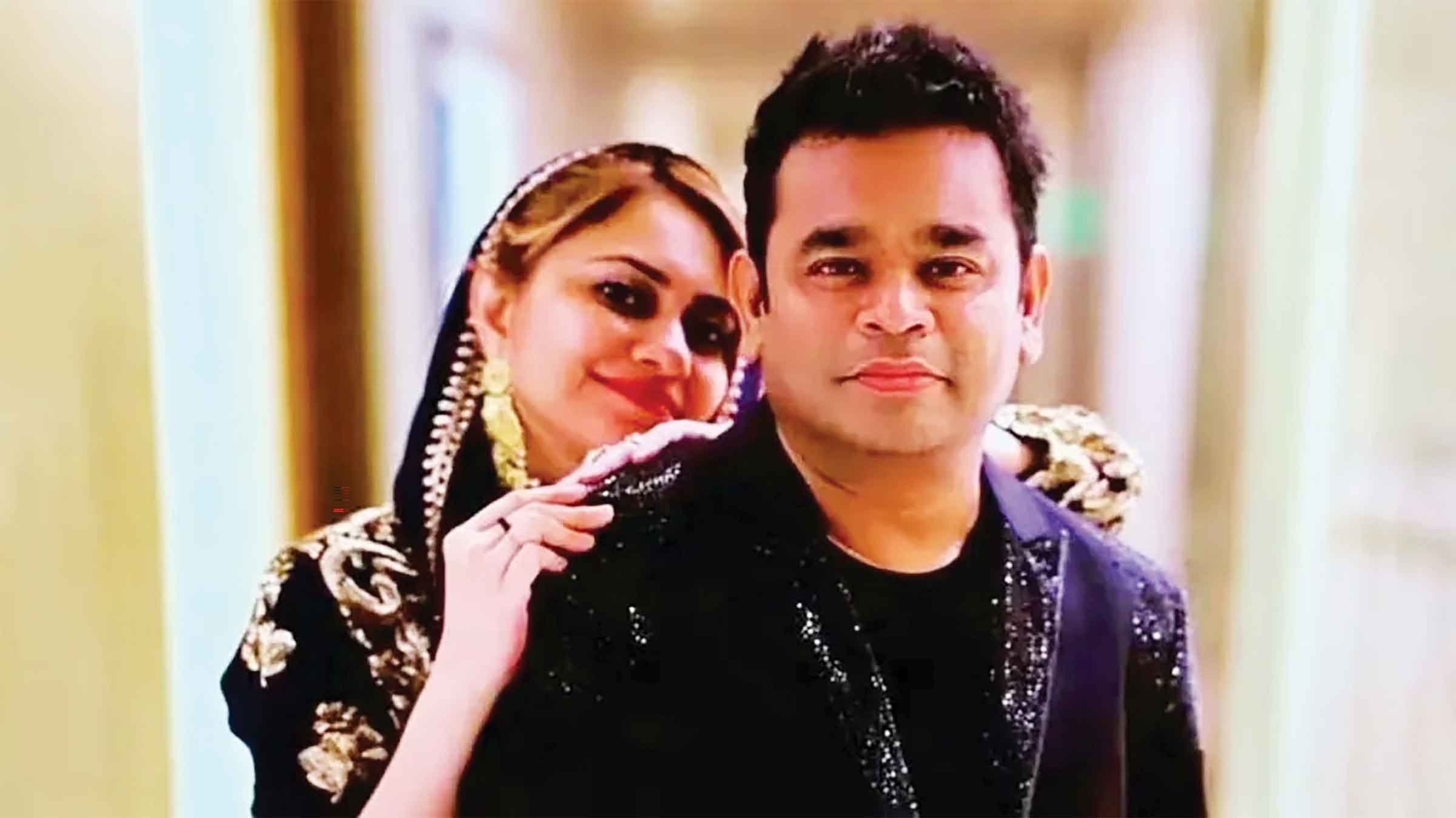 দাম্পত্য জীবনের ইতি টানলেন এ আর রহমান
