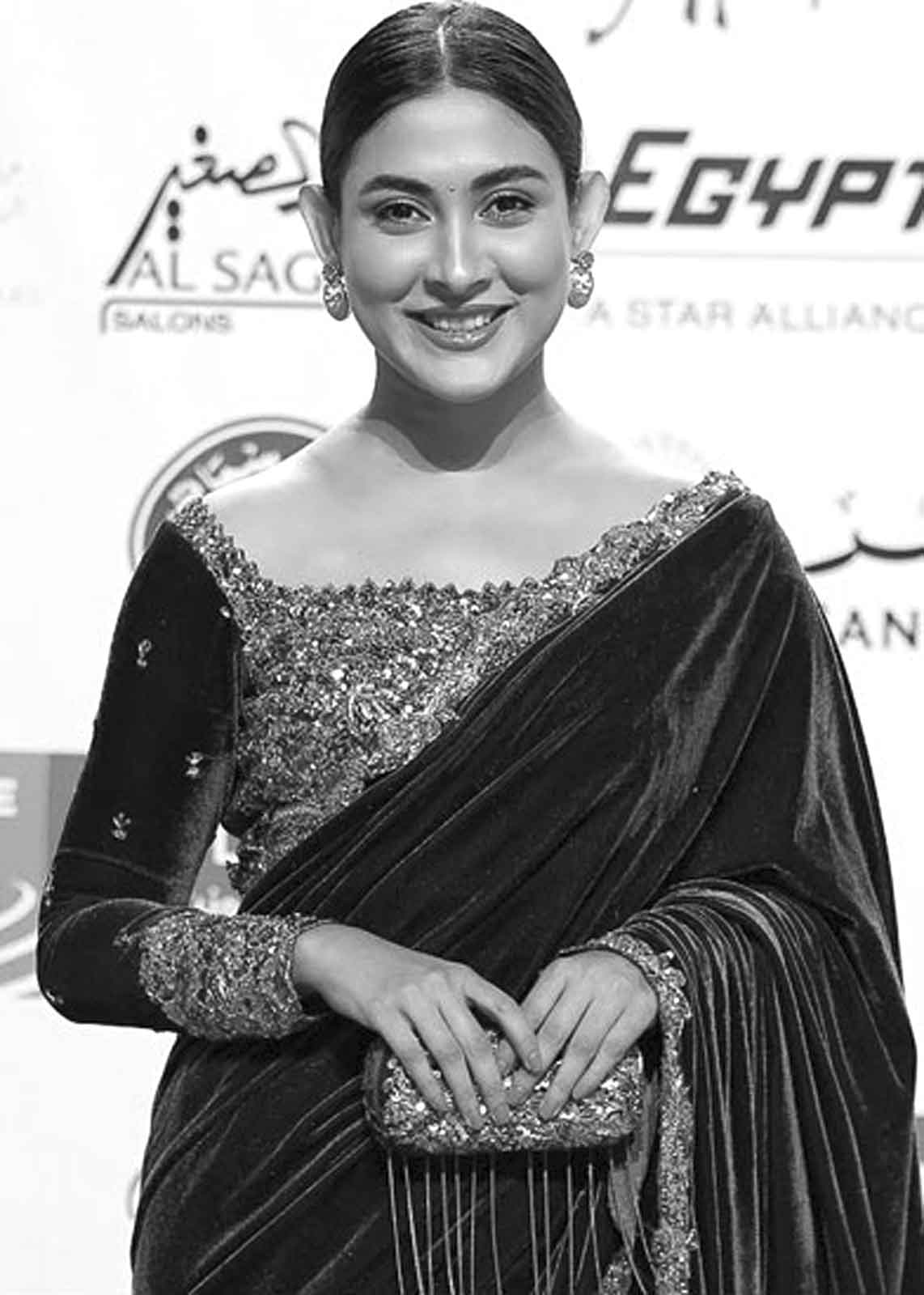 মেহজাবীনে মুগ্ধ মিশরীয় দর্শকরা