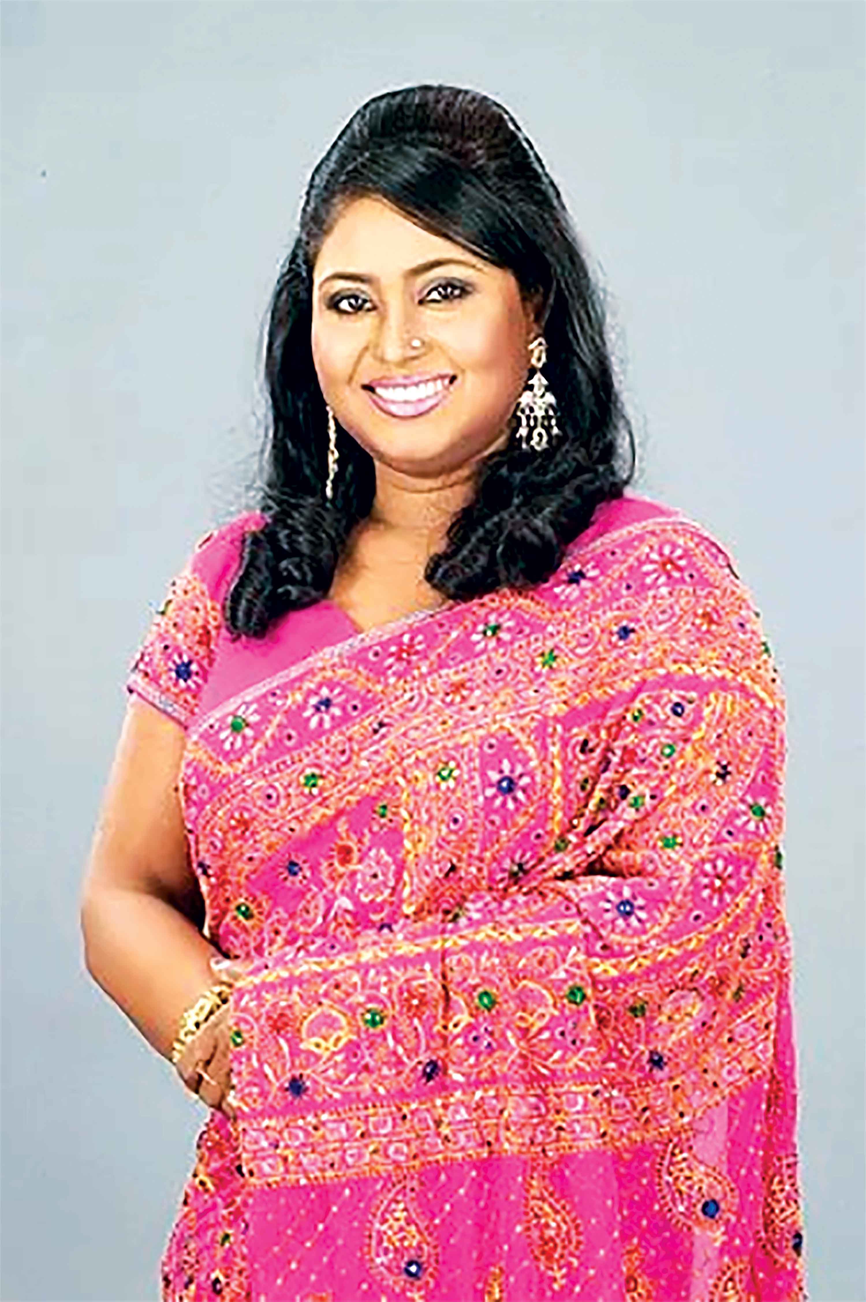 আমাকে অর্থনৈতিকভাবে ভেঙে দিয়েছে :বেবী নাজনীন