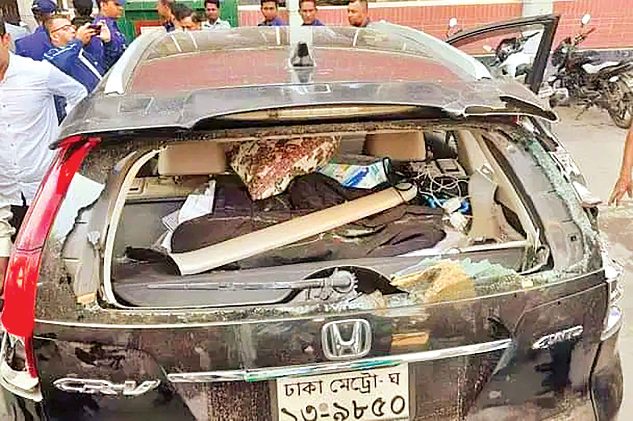 মামলা করতে গিয়ে গ্রেপ্তার সাবেক এমপি শাহজাহান ওমর