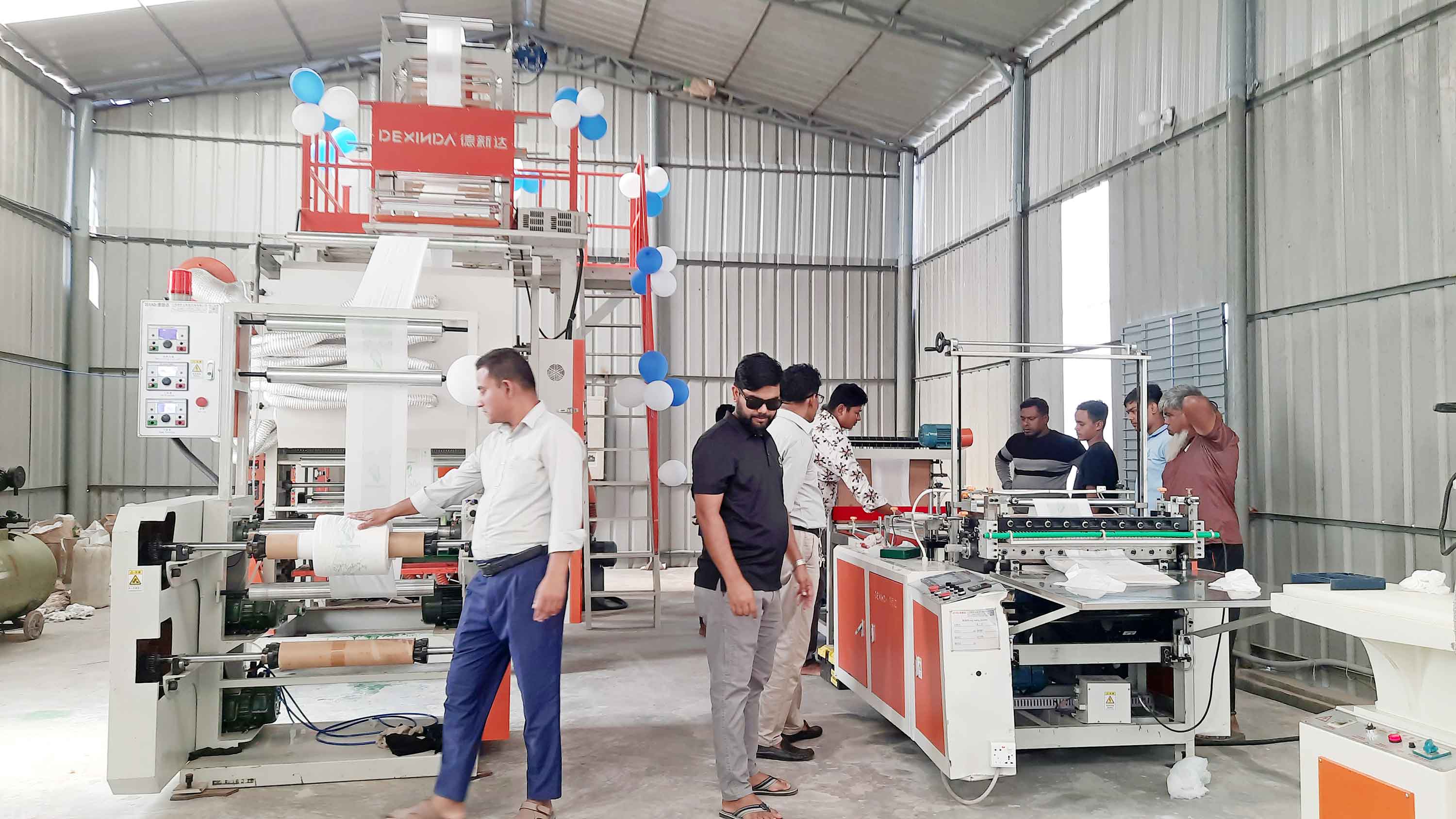 গোপালগঞ্জে উৎপাদন হচ্ছে পরিবেশবান্ধব পলিথিন ব্যাগ