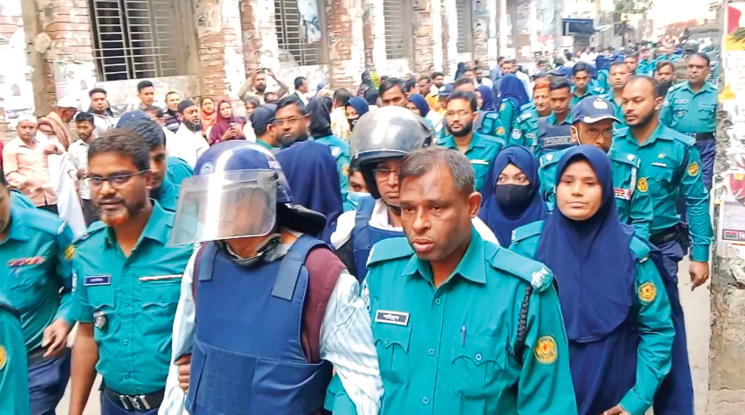 ইনু-মেনন-দীপু মনি আরও মামলায় গ্রেপ্তার