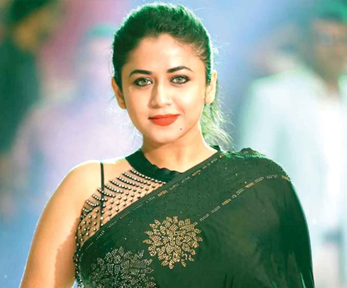 আপাতত নাটকে কাজ করছি না :ফারিয়া