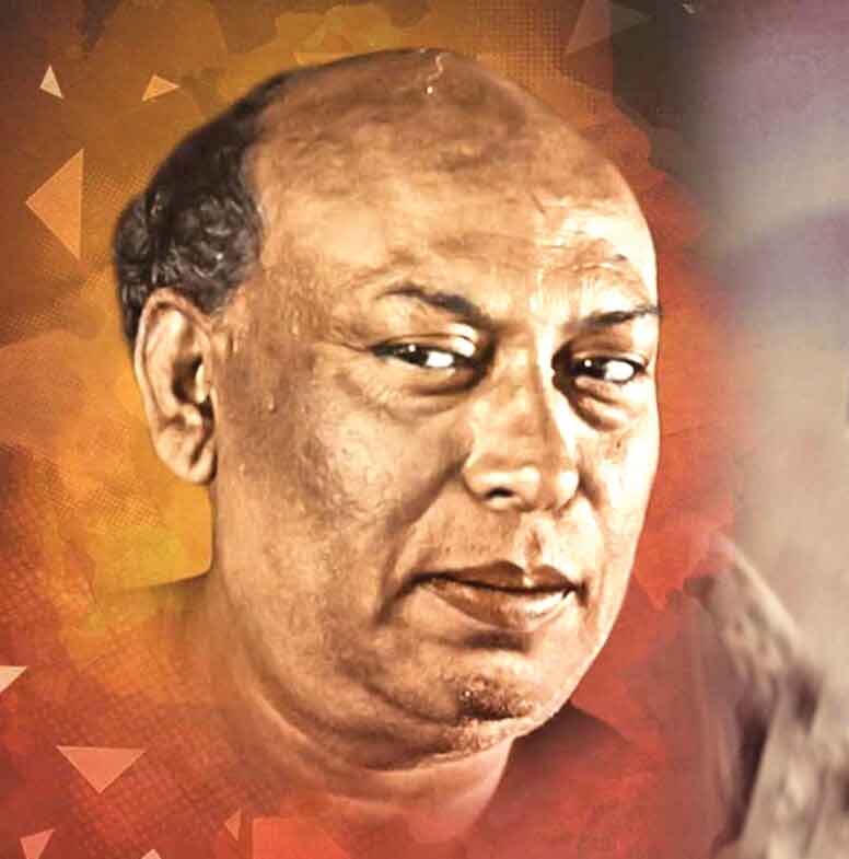বিশ্বমানের অভিনেতা তুলসী চক্রবর্তী