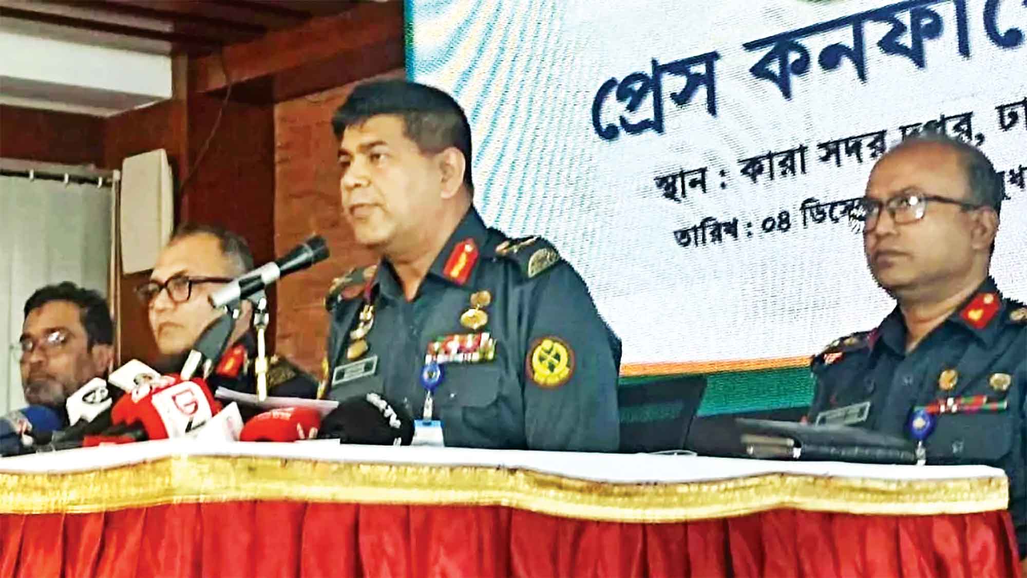 ৭০ জঙ্গিসহ ৭০০ বন্দি এখনো পলাতক