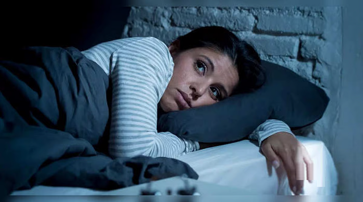 ভুলেও অবিবাহিতা মেয়েরা বেডরুমে এই জিনিসটি রাখবেন না