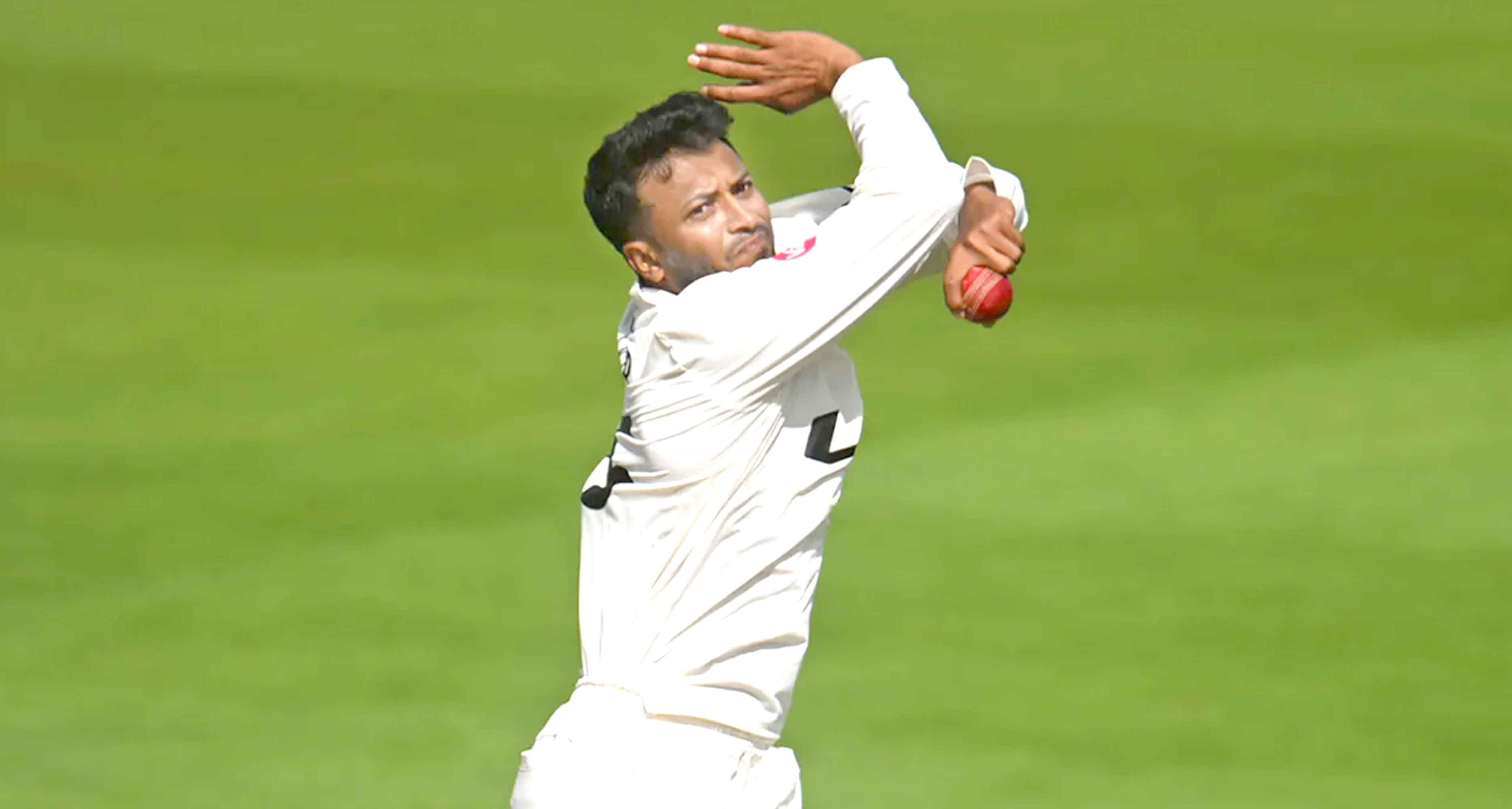ইংল্যান্ডে নিষিদ্ধ সাকিব