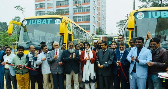 আইইউবিএটির শিক্ষার্থীদের জন্য সাতটি নতুন বাস উদ্বোধন