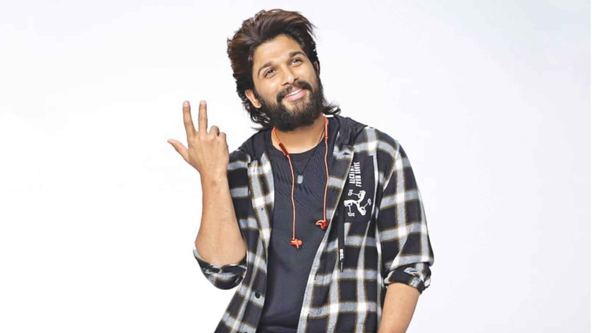 এবার আলস্নু অর্জুনের বাড়িতে হামলা