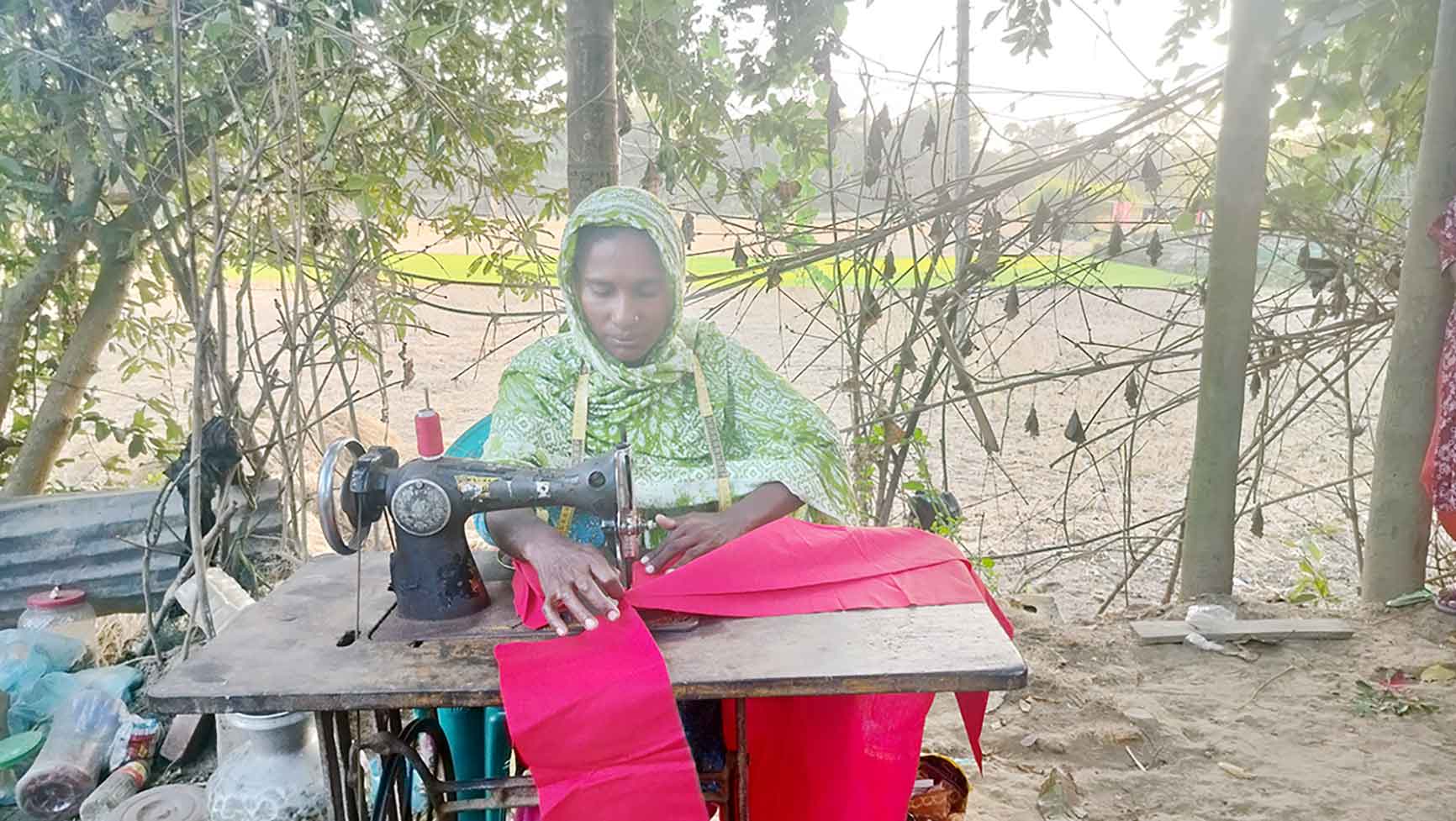 দোয়ারাবাজারে এফআইভিডিবি'র সহযোগিতায় ঘুরে দাঁড়ানোর স্বপ্ন