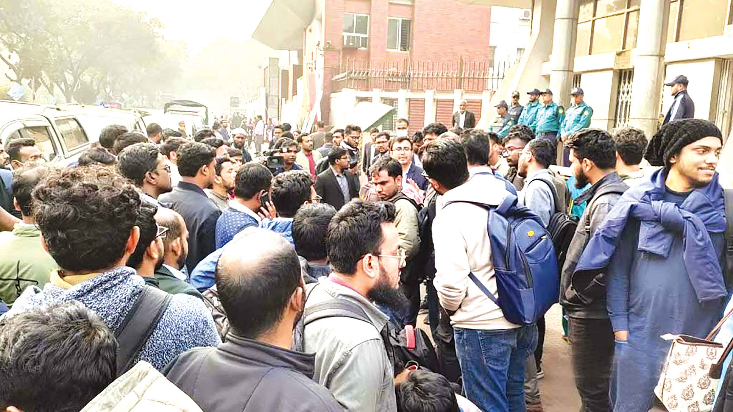'বিসিএস স্বপ্ন' পূরণ হয়েও হলো না ২২২ জনের