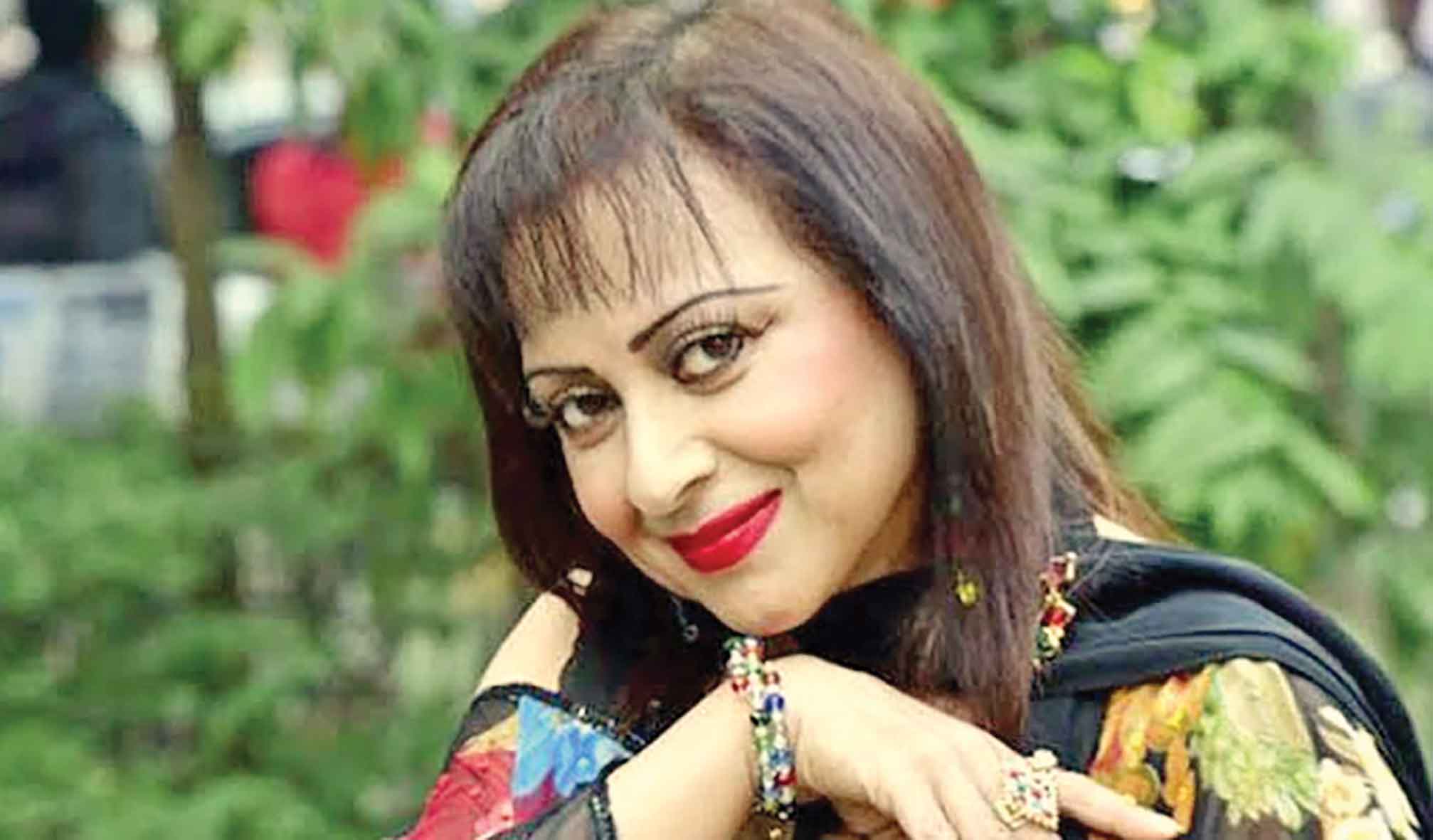 চলে গেলেন অভিনেত্রী অঞ্জনা