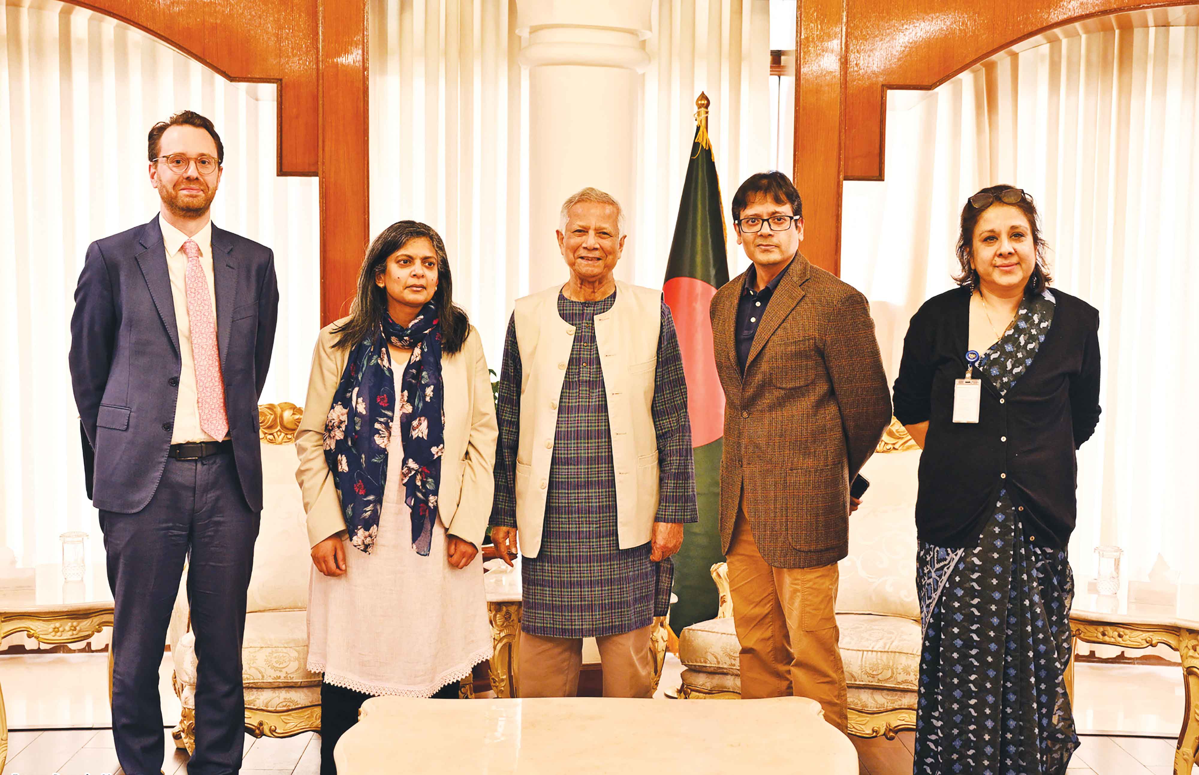 বাংলাদেশে আগামী নির্বাচন সুষ্ঠু ও গ্রহণযোগ্য হবে ব্রিটিশ এমপিকে প্রধান উপদেষ্টা