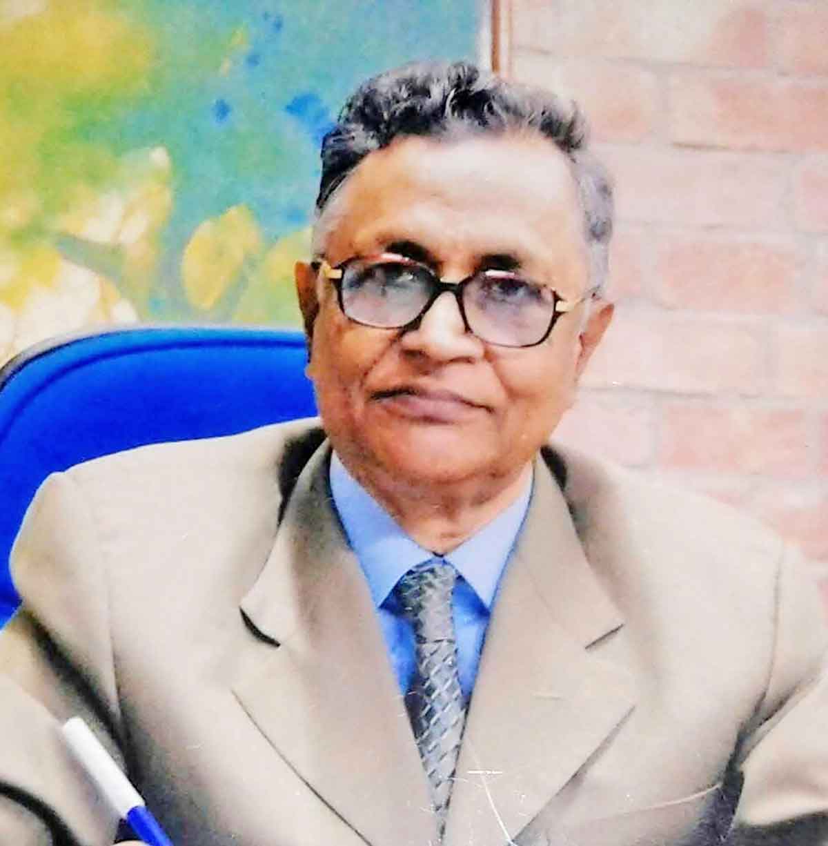 প্রথিতযশা শিক্ষক আশরাফ আলী আর নেই