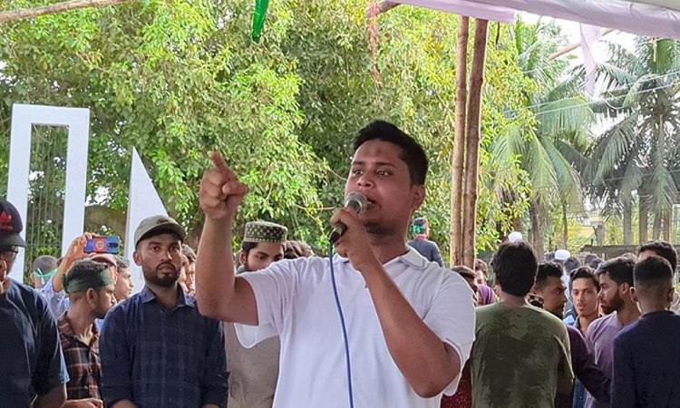 সংবিধান কারো বাপের না : হাসনাত আব্দুল্লাহ