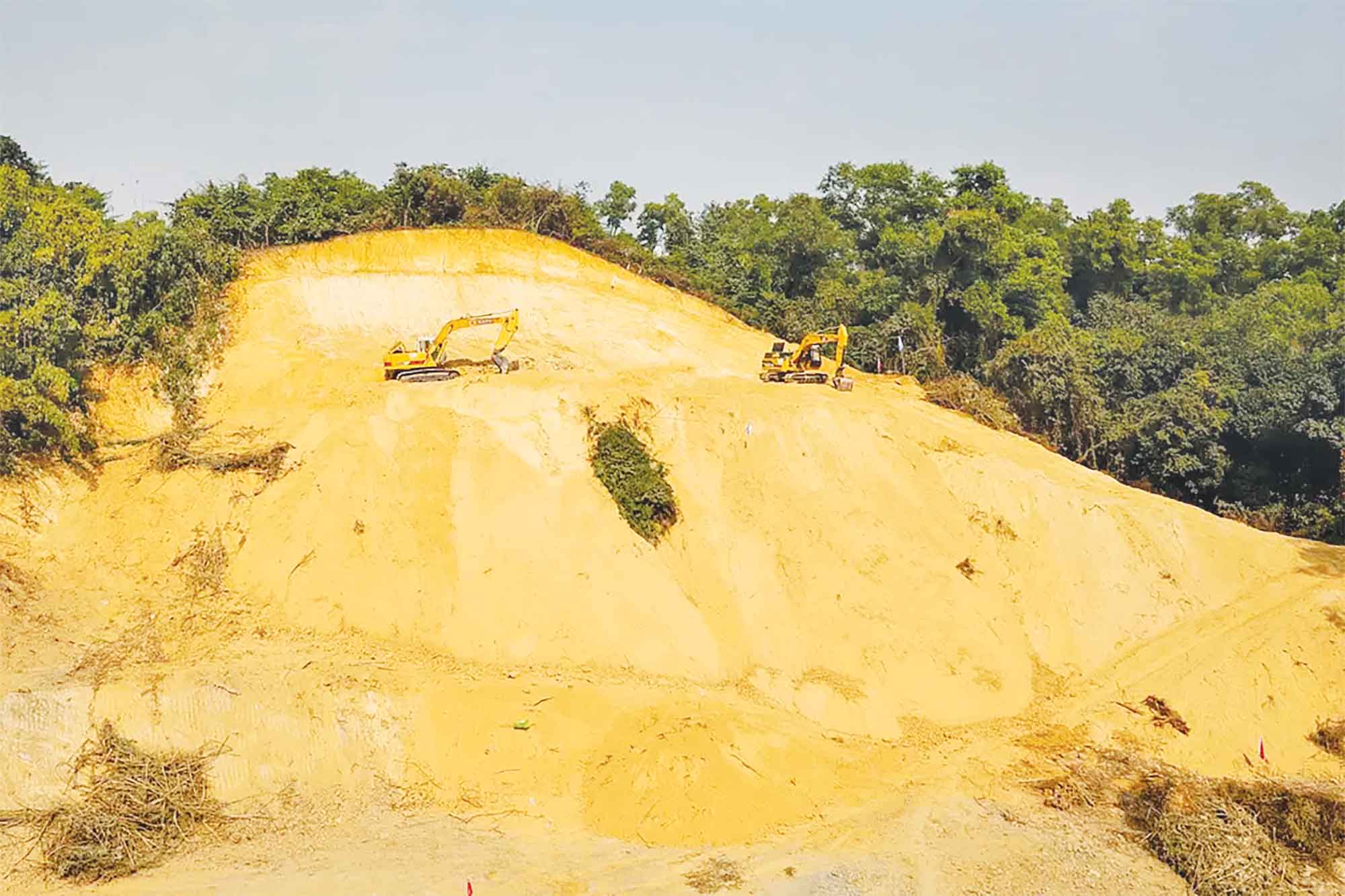 চমেক হাসপাতালে পাহাড় কাটা বন্ধ