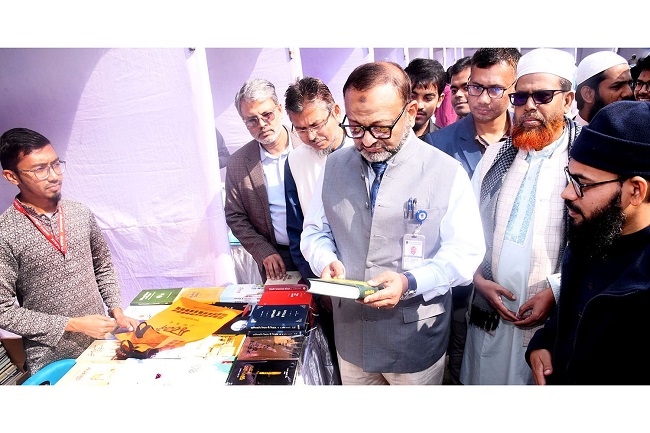 ঢাকা বিশ্ববিদ্যালয়ে শীতকালীন বইমেলা শুরু