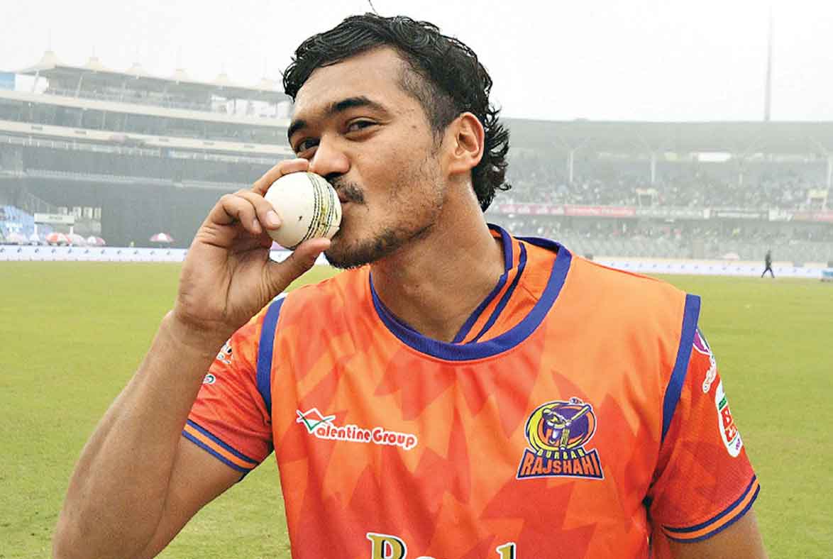 তাসকিনকে লাহোর কালান্দার্সে পেতে সুপারিশ ইজাজের