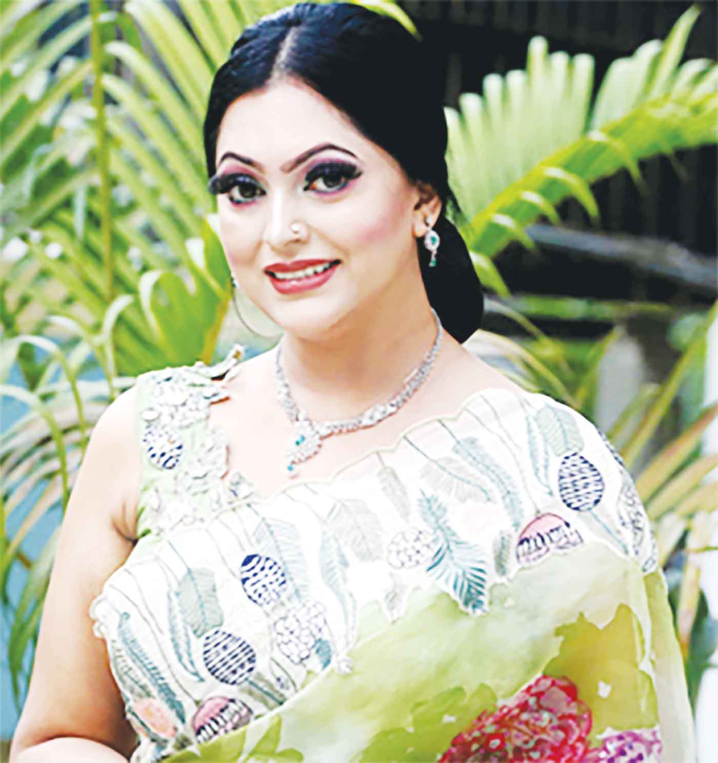 সিলেট বিমানবন্দর থেকে চিত্রনায়িকা নিপুণকে ফিরিয়ে দিল পুলিশ