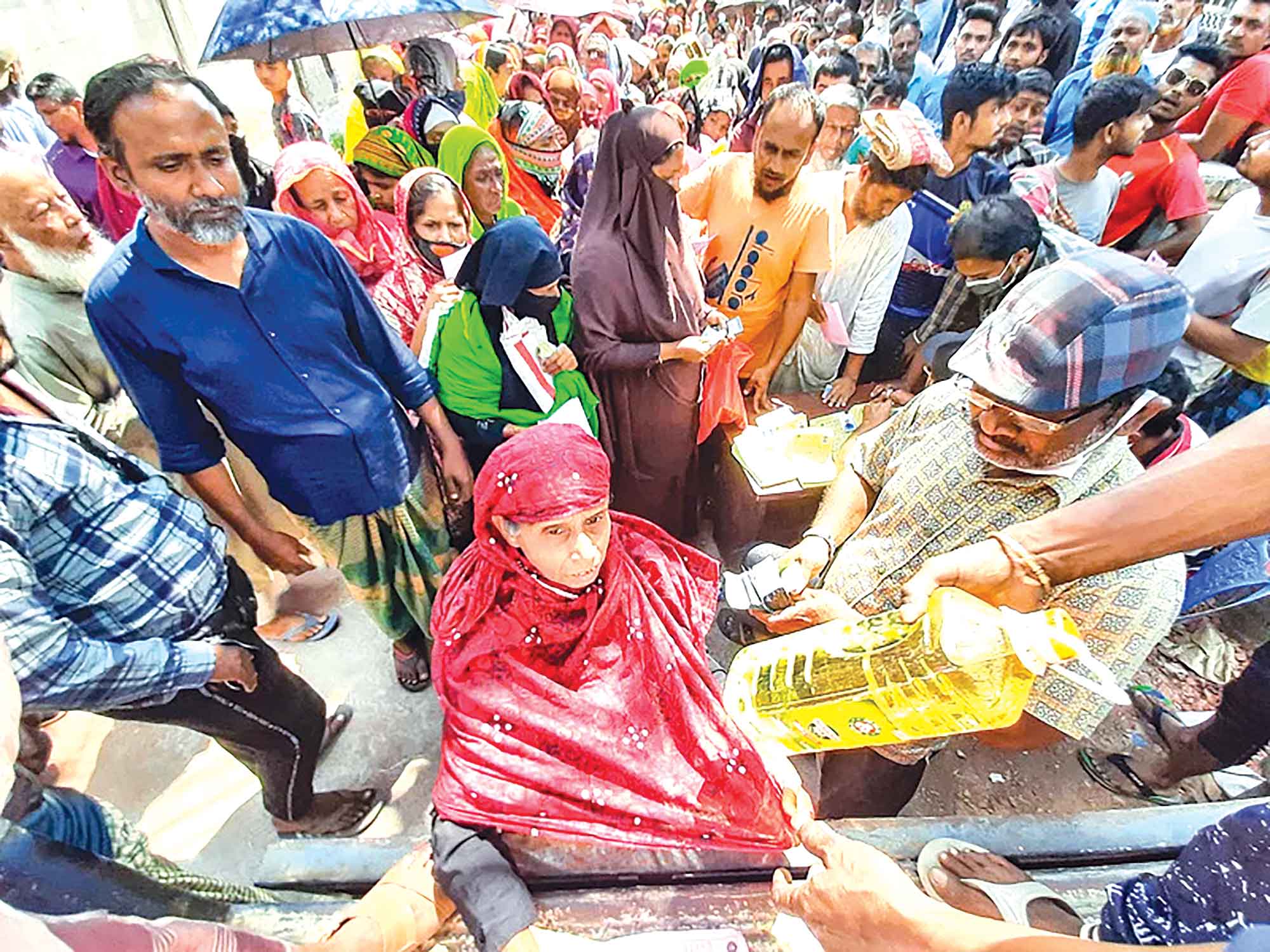 ঋণের বোঝা বাড়বে নিম্নবিত্তের