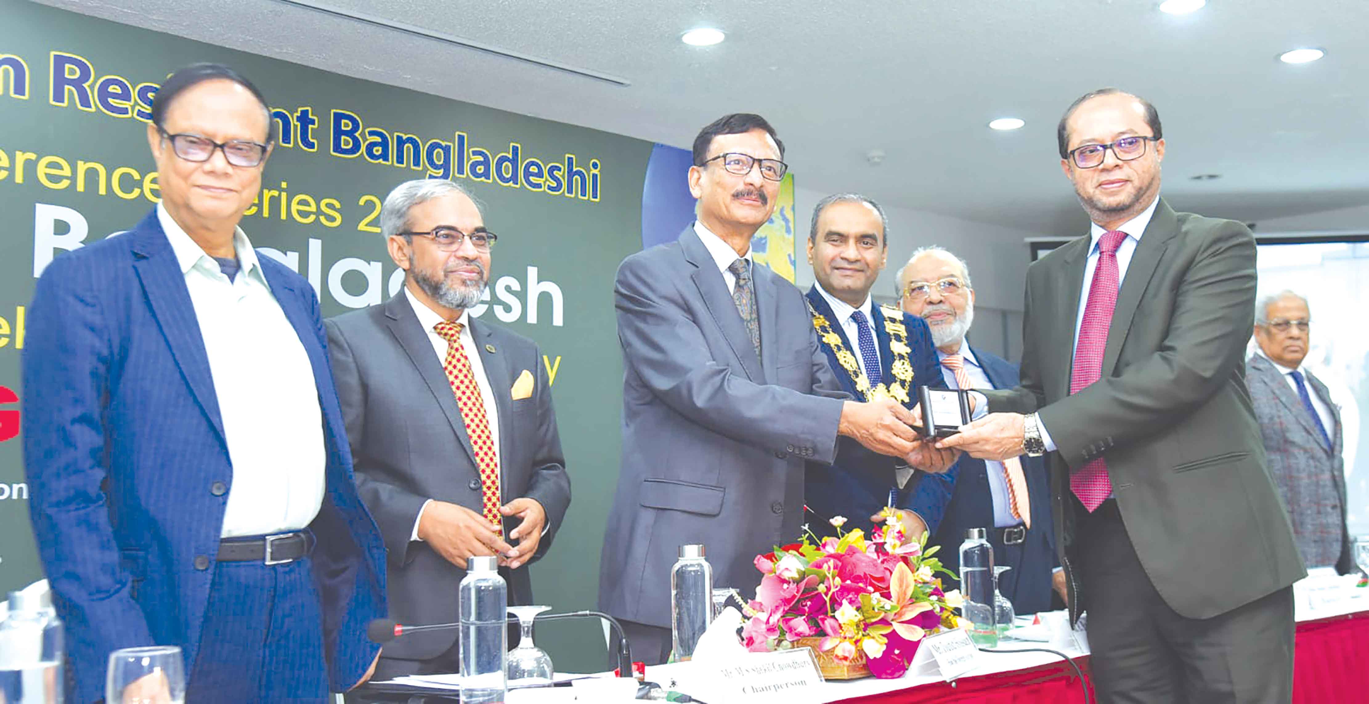 ব্র্যান্ডিং অ্যাওয়ার্ড পেল ইসলামী ব্যাংক
