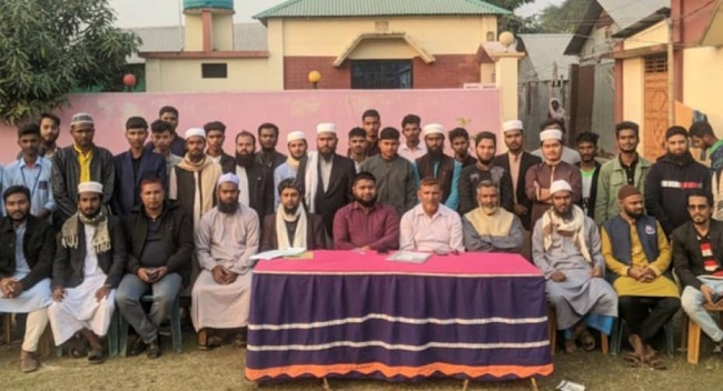 নকলায় যায়যায়দিন ফ্রেন্ডস ফোরামের সাথে মানব কল্যাণ ফাউন্ডেশনের মতবিনিময়