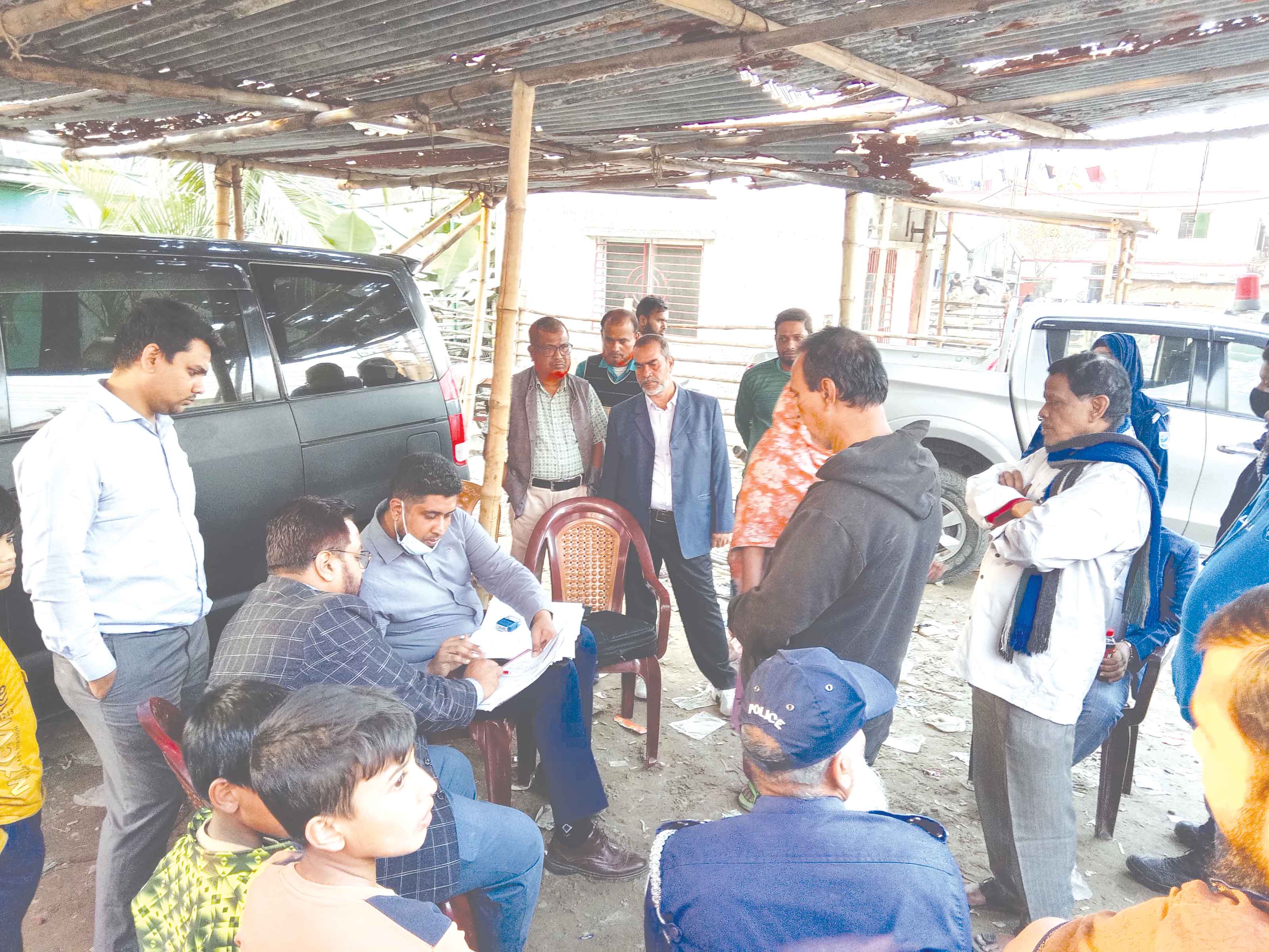 তিতাসের অবৈধ গ্যাস সংযোগ বিচ্ছিন্ন মোবাইল কোর্ট ও জরিমানা আদায়
