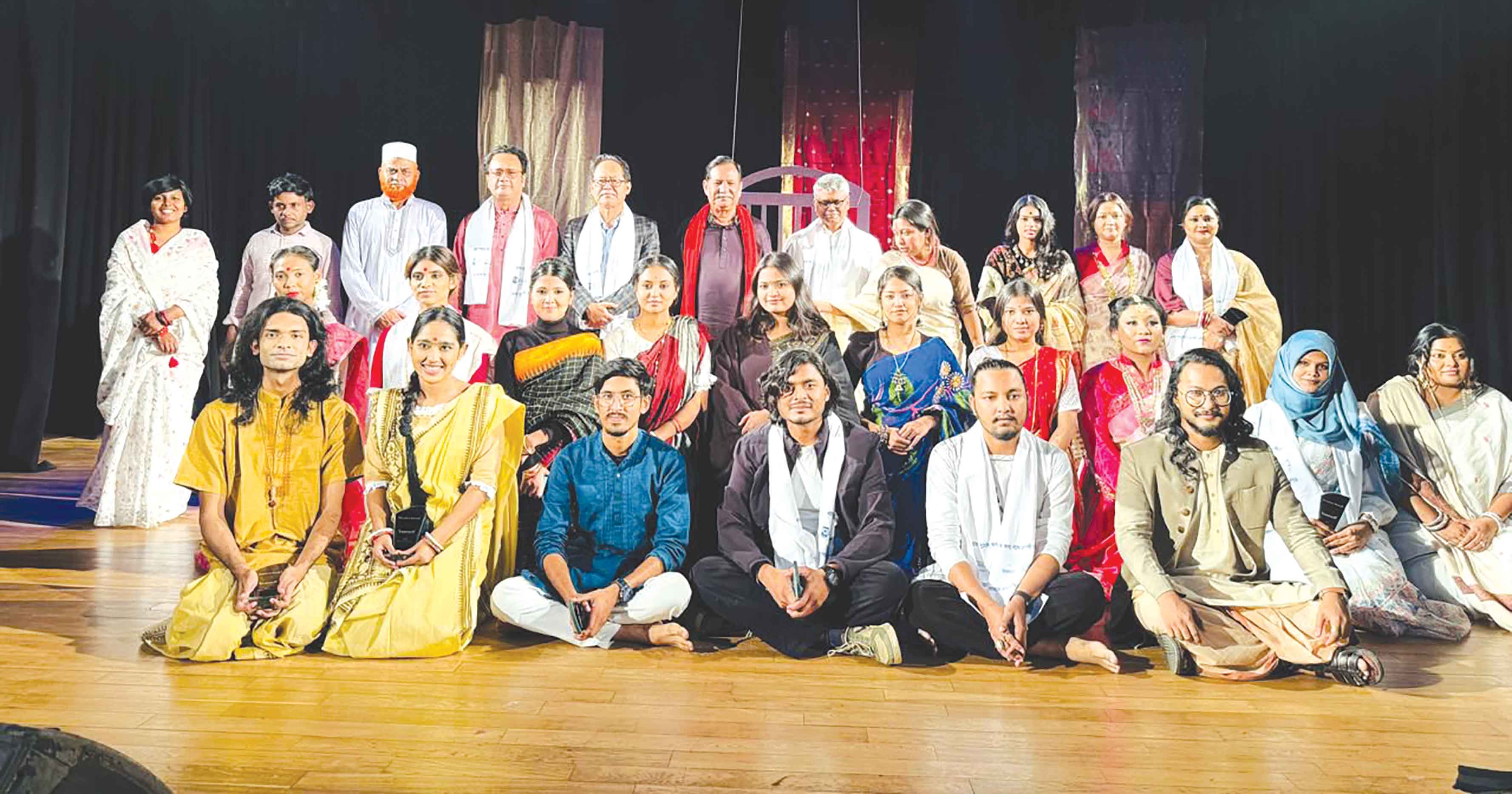 শান্ত-মারিয়াম বিশ্ববিদ্যালয়ে 'এসো সুতোর কাব্য গাঁথি ধ্রম্নপদী ফোঁড়ে' শীর্ষক অনুষ্ঠান