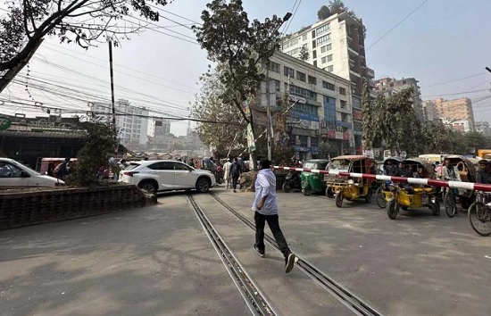 আট মাসের সমস্যা সাত দিনে সমাধান করলেন নবাগত ডিসি