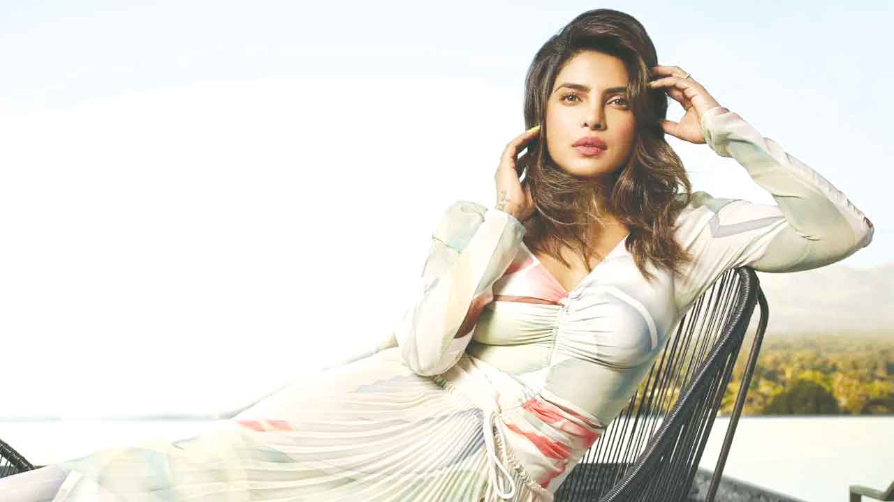 অস্কার দৌড়ে প্রিয়াংকা চোপড়া