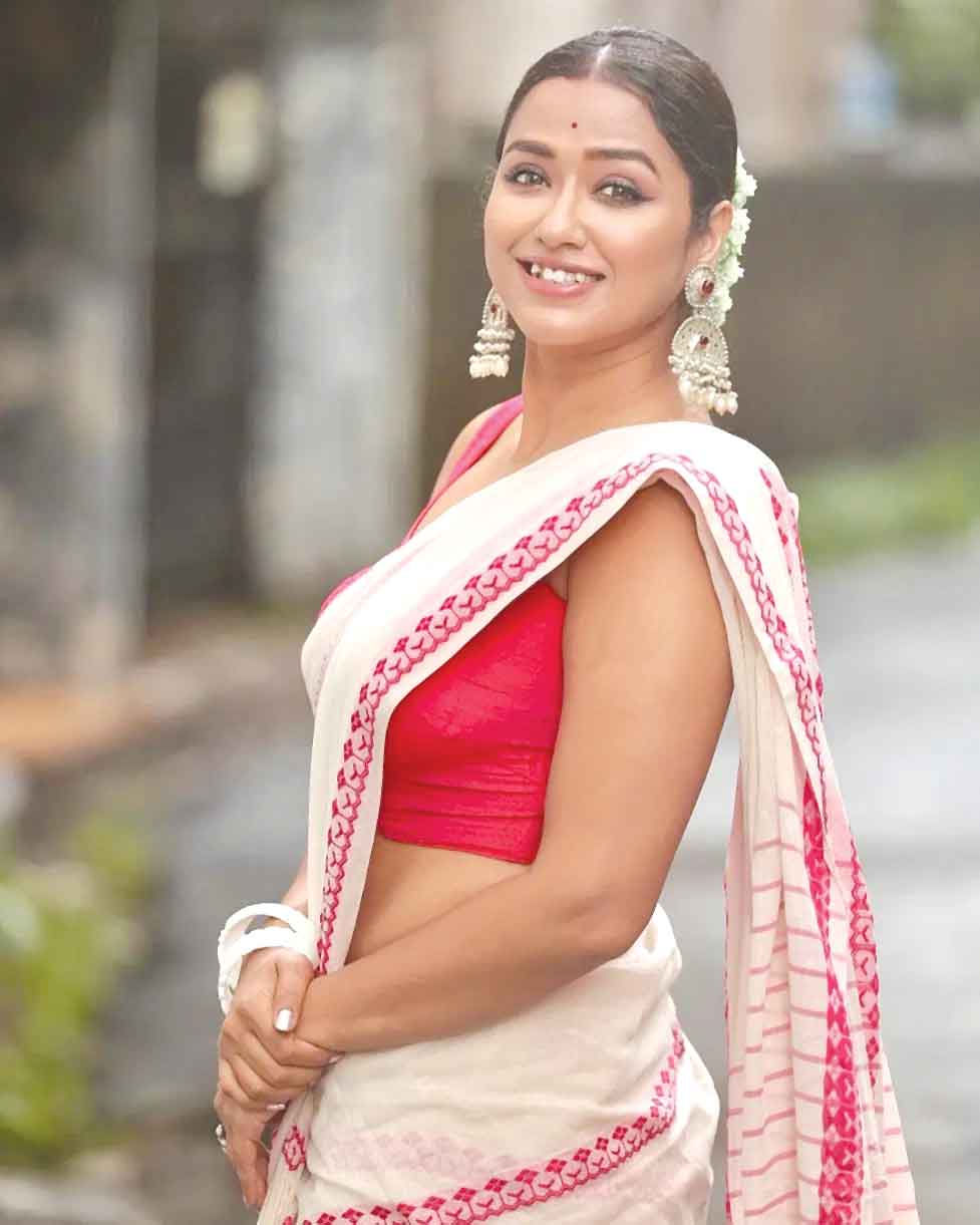 এখন সম্পর্ক টিকিয়ে রাখাটাই একটা চ্যালেঞ্জ :সোহিনী