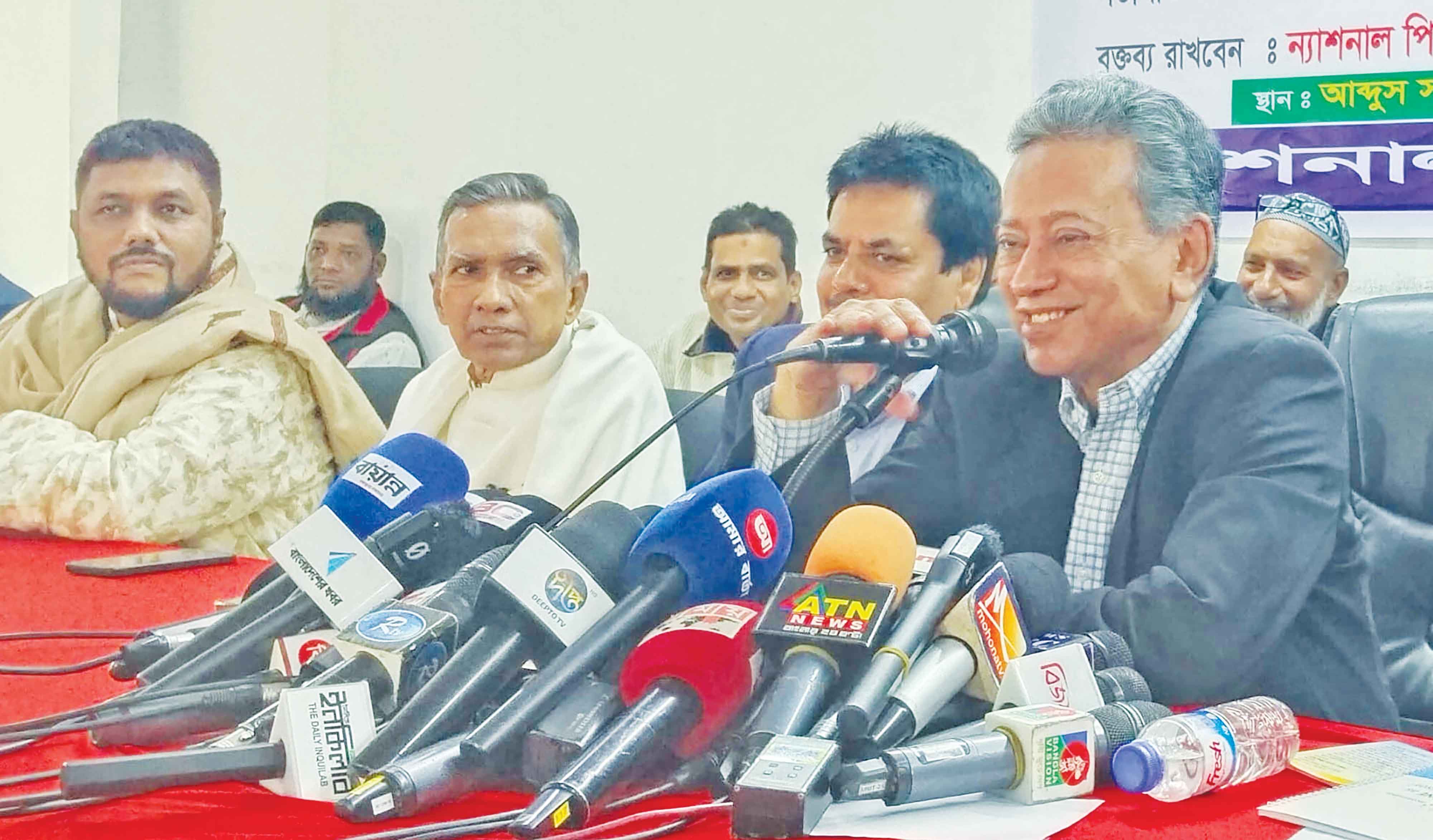 নির্বাচন ছাড়া অন্য পথ খুঁজলে জনমনে সন্দেহ বাড়বে