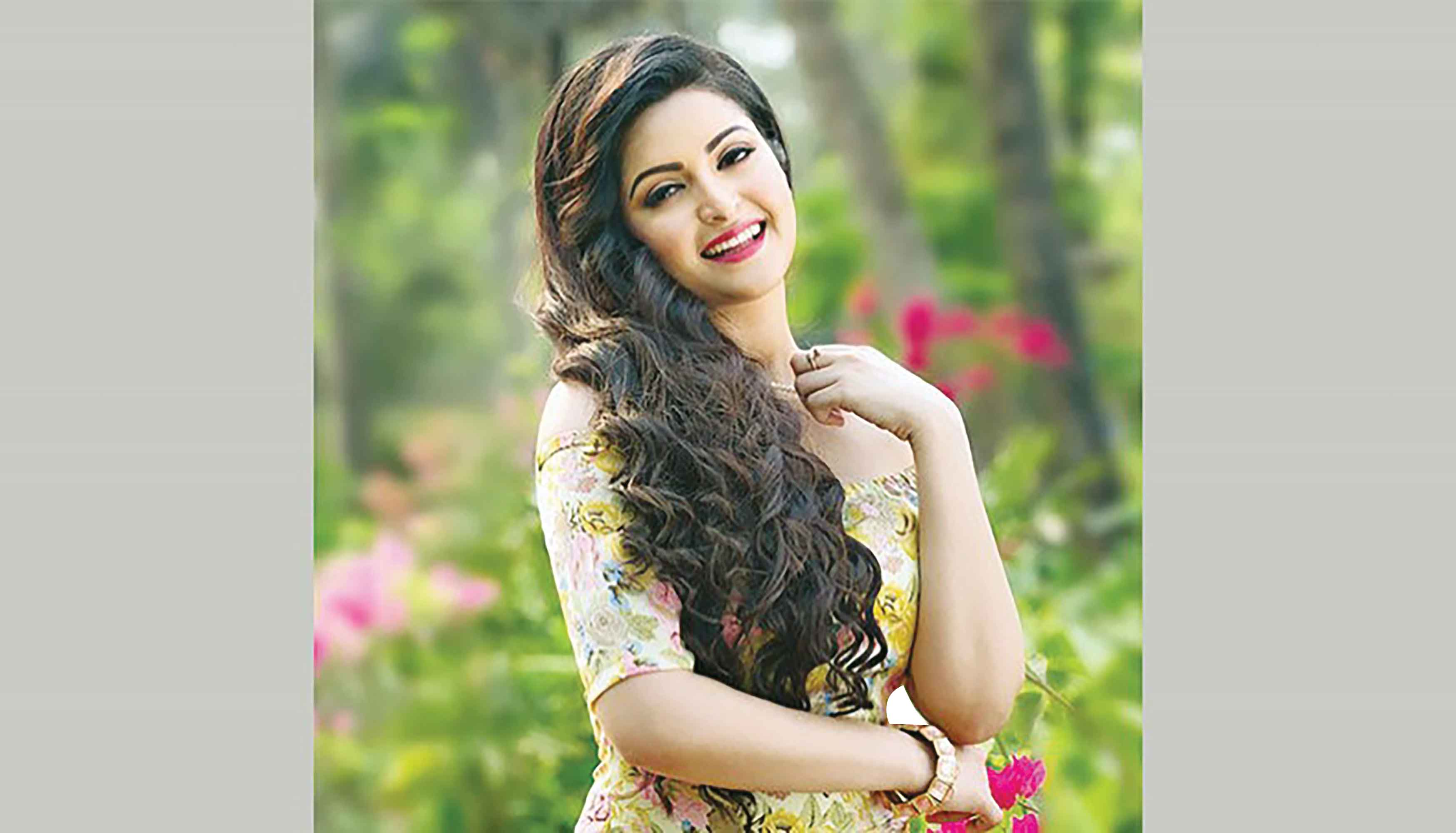 আত্মসমর্পণ করে জামিন পেলেন পরীমনি