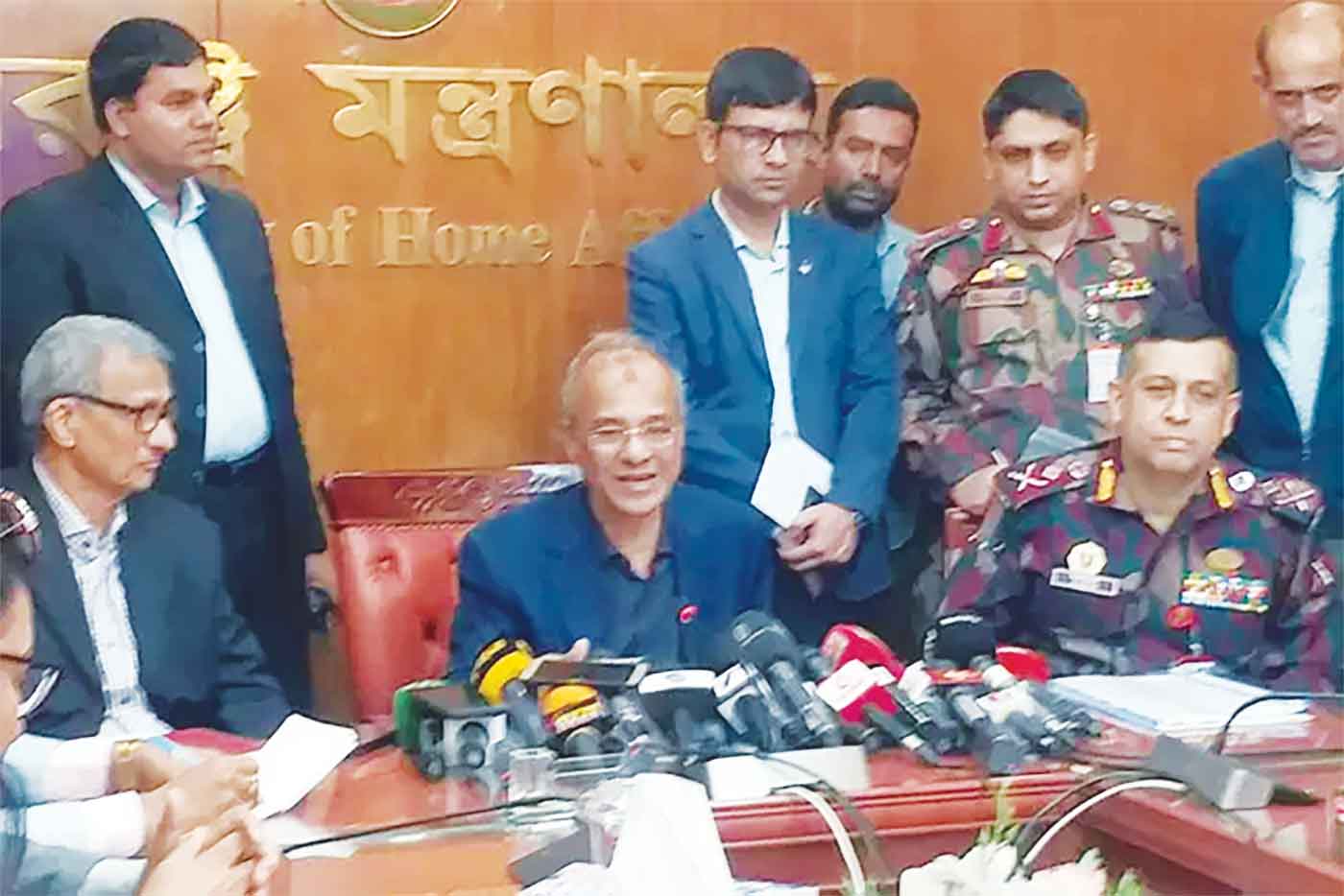 এবার সীমান্ত সম্মেলনে কথার 'টোন' আলাদা হবে :স্বরাষ্ট্র উপদেষ্টা