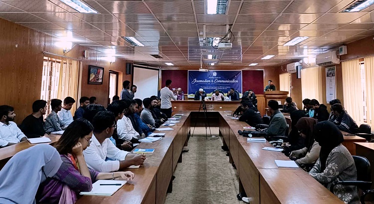 পবিপ্রবিতে তিন মাসব্যাপী ‘জার্নালিজম অ্যান্ড কমিউনিকেশন’ প্রশিক্ষণ কর্মশালার উদ্বোধন