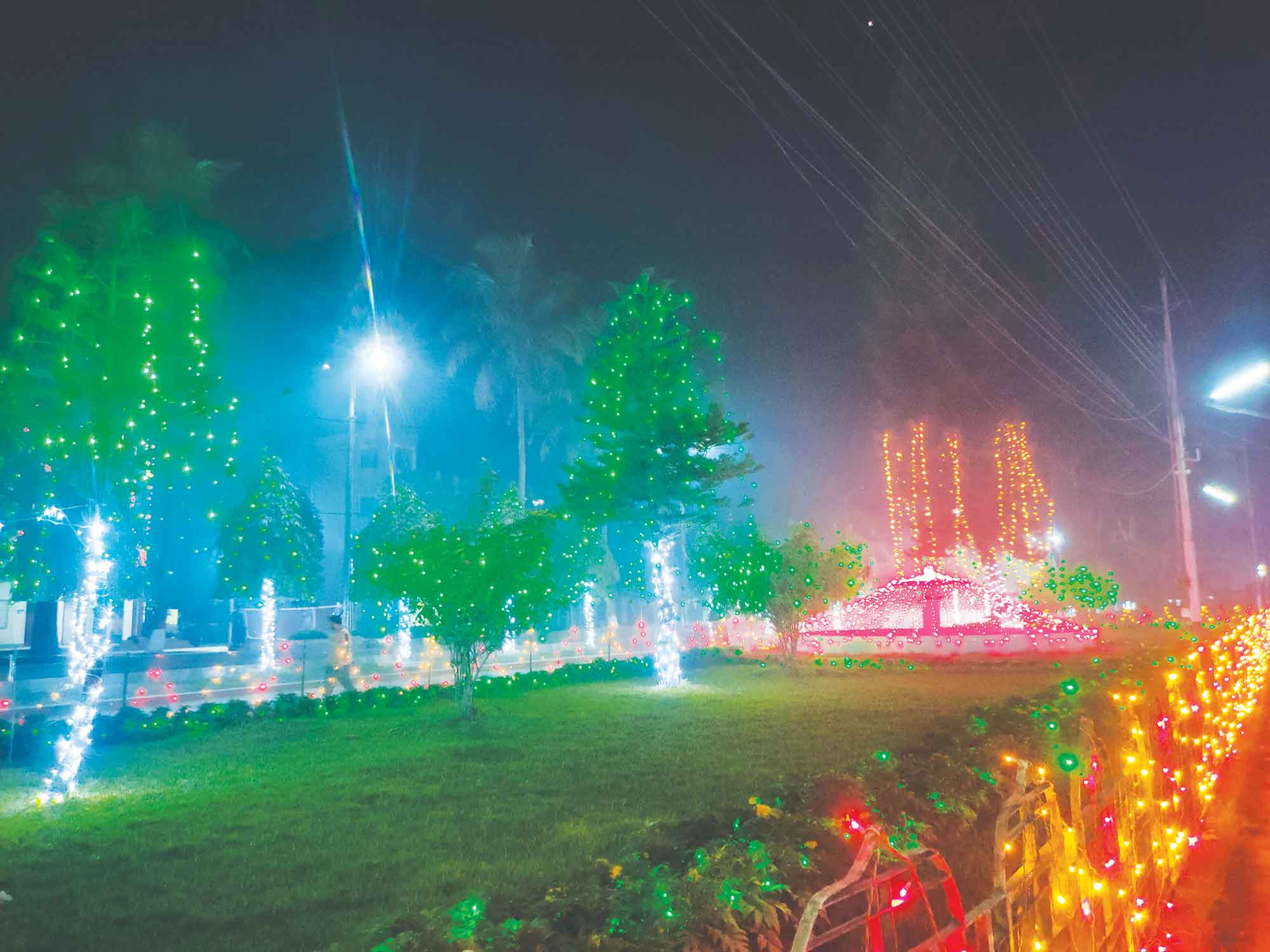 উষ্ণীষ হিম মিলন সমারোহে 'প্রকৃতিকন্যা'